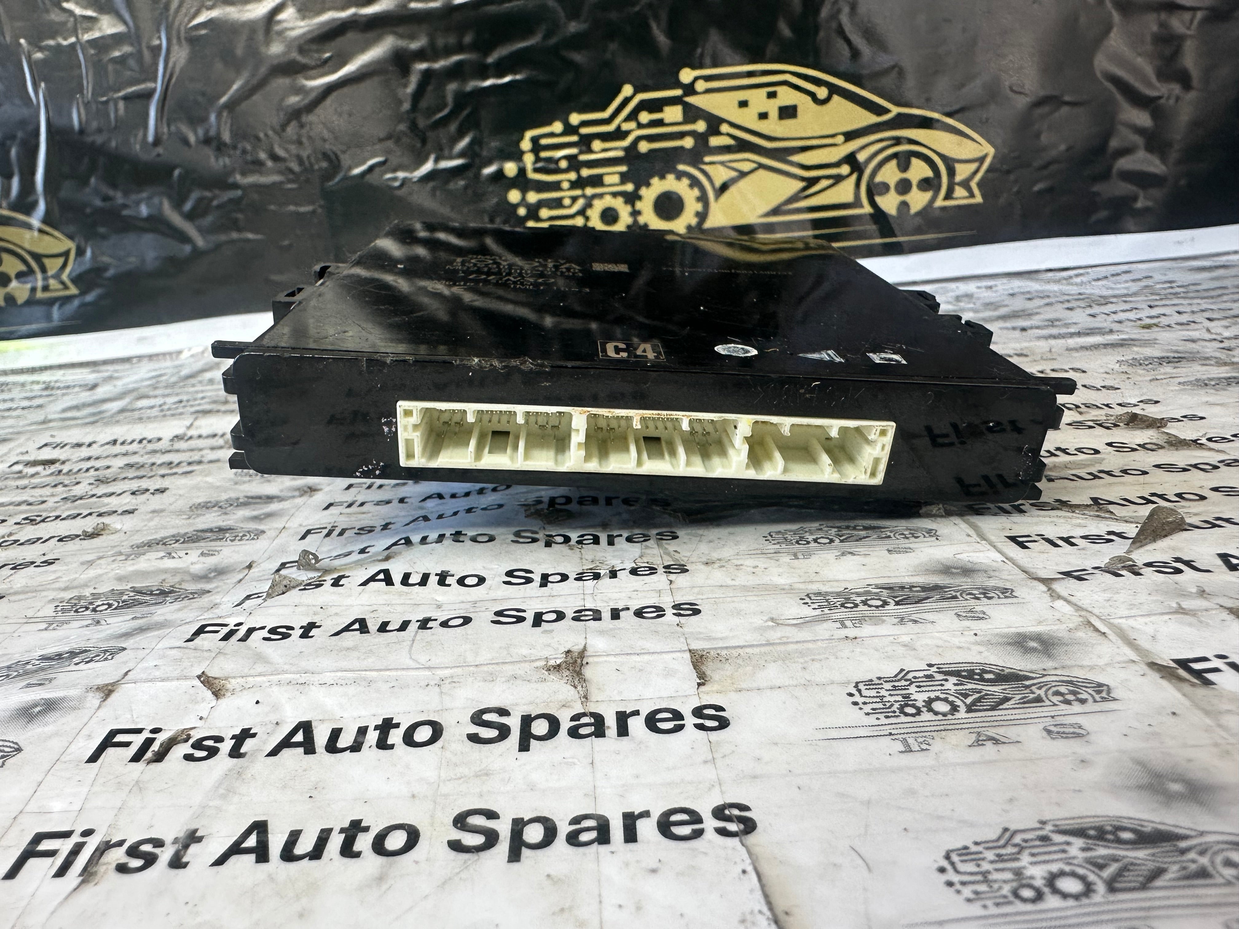 Toyota C-HR 2016–2023 Smart Key Control Module Unit (89990-F4040)