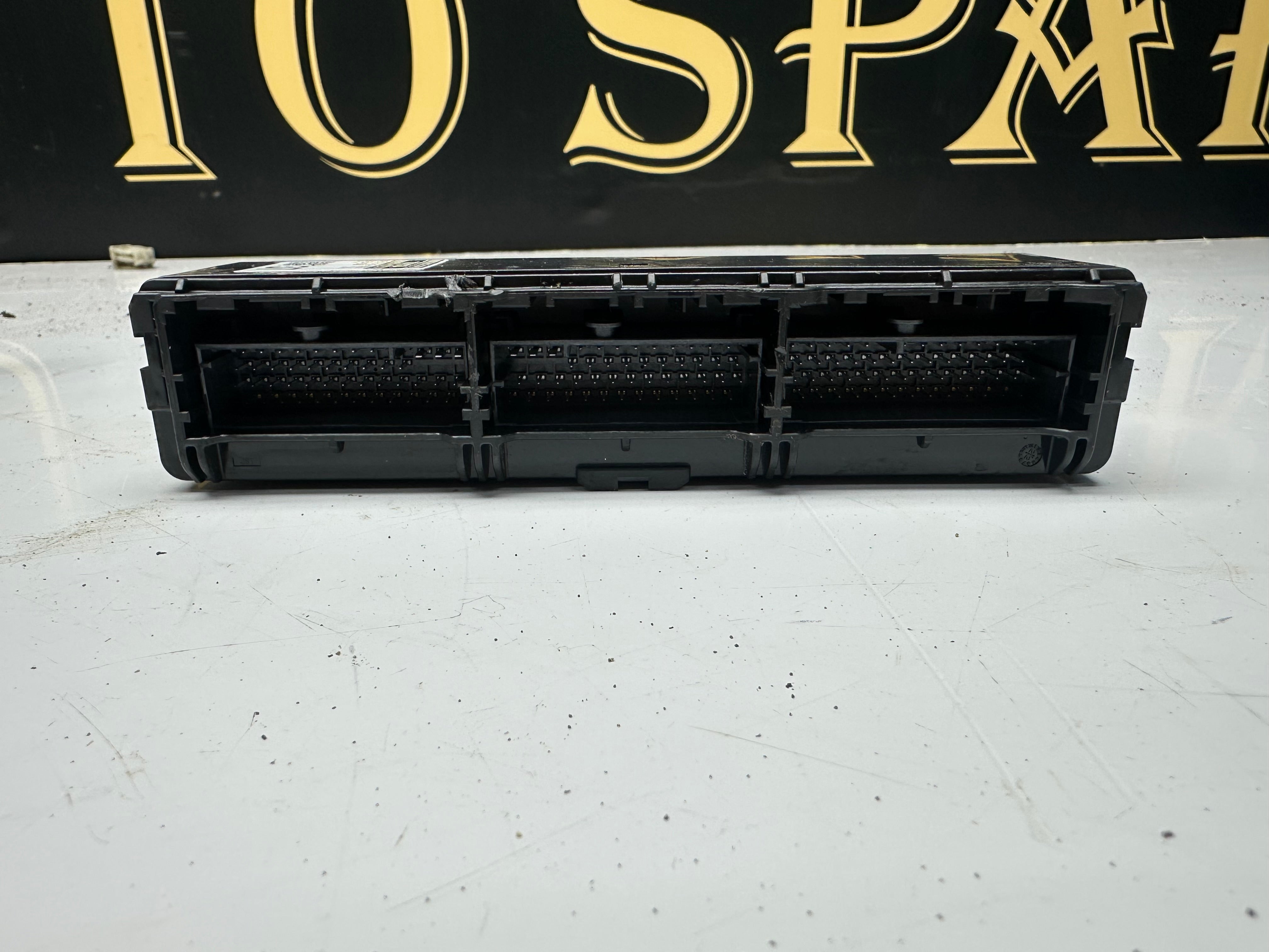 Toyota Corolla 1.8 Hybrid Engine Control Unit (89981-02370) (MB285100-0320)