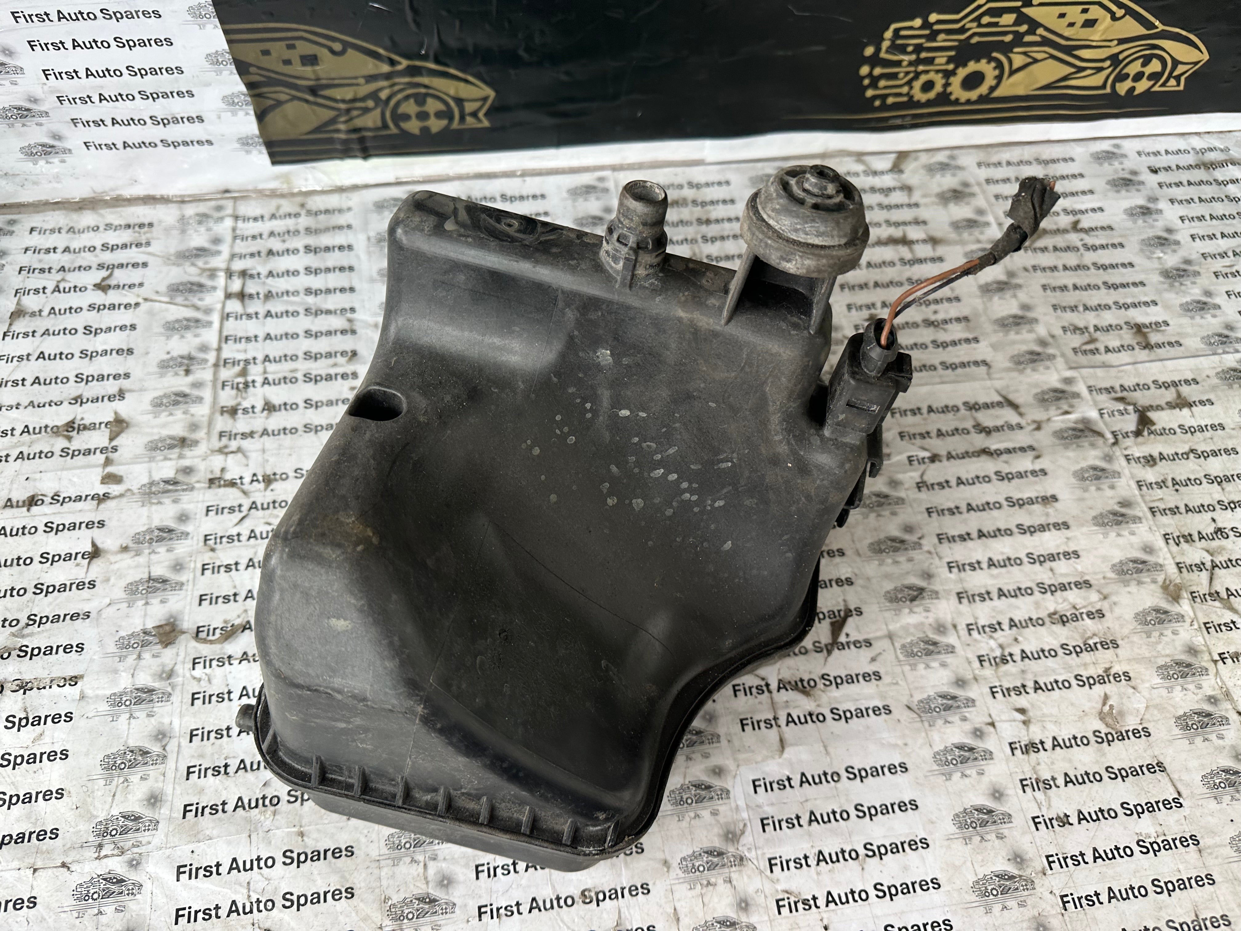 BMW 3 Series F30 330e Coolant Expansion Tank Reservoir (8617047-02)