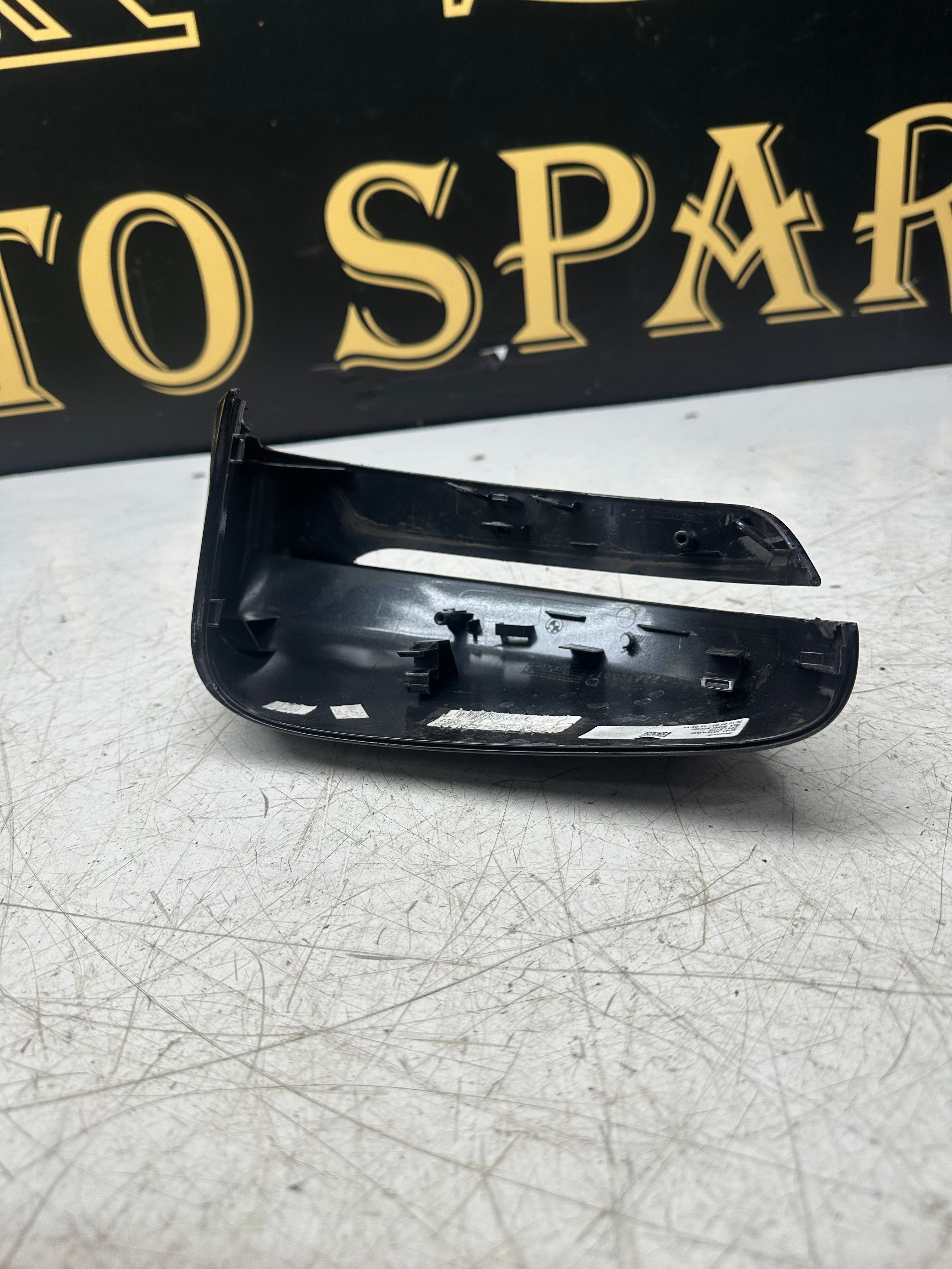 BMW 3 Series F30 Front Left Wing Mirror Cover Cap (2011–2019)(22413015)