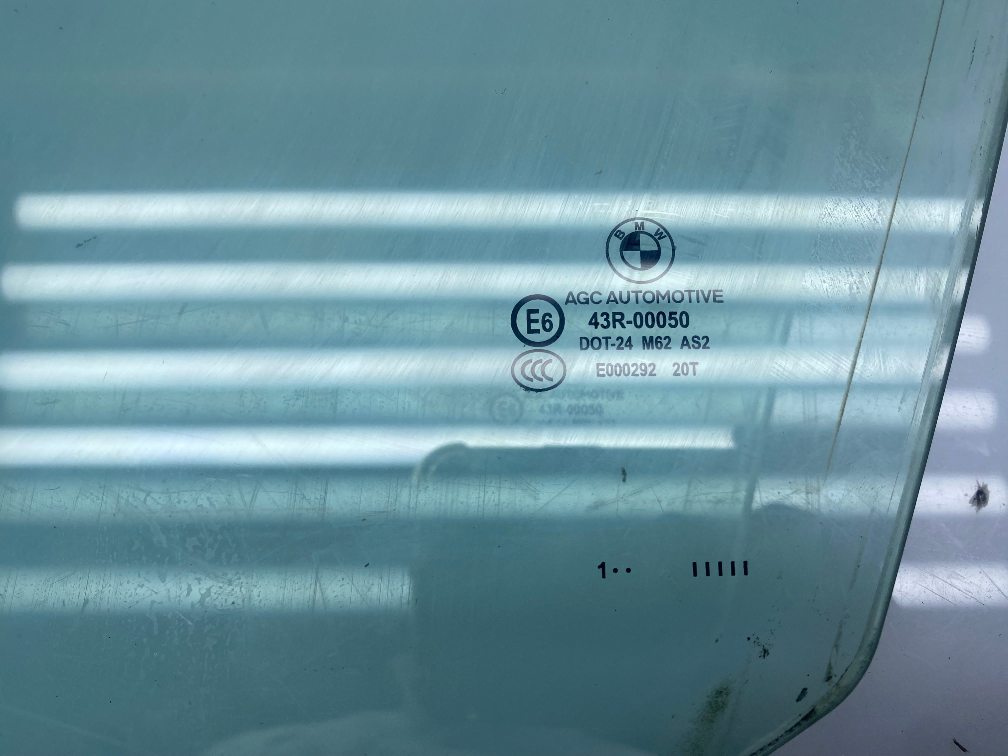 BMW F07/F45 Front Passenger Side Window Glass