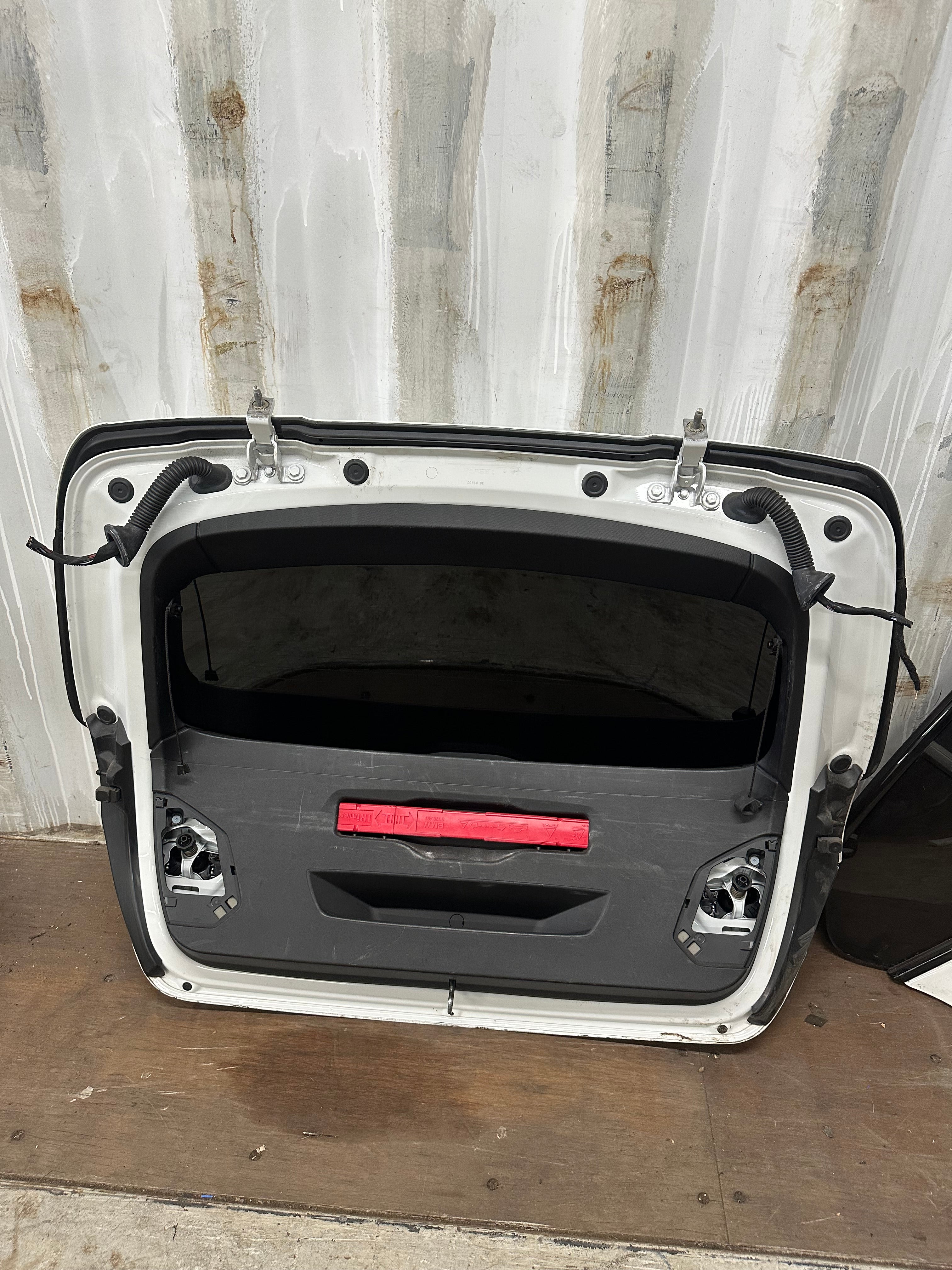 BMW 1 Series Boot Lid – 2019-2024 (WHITE)