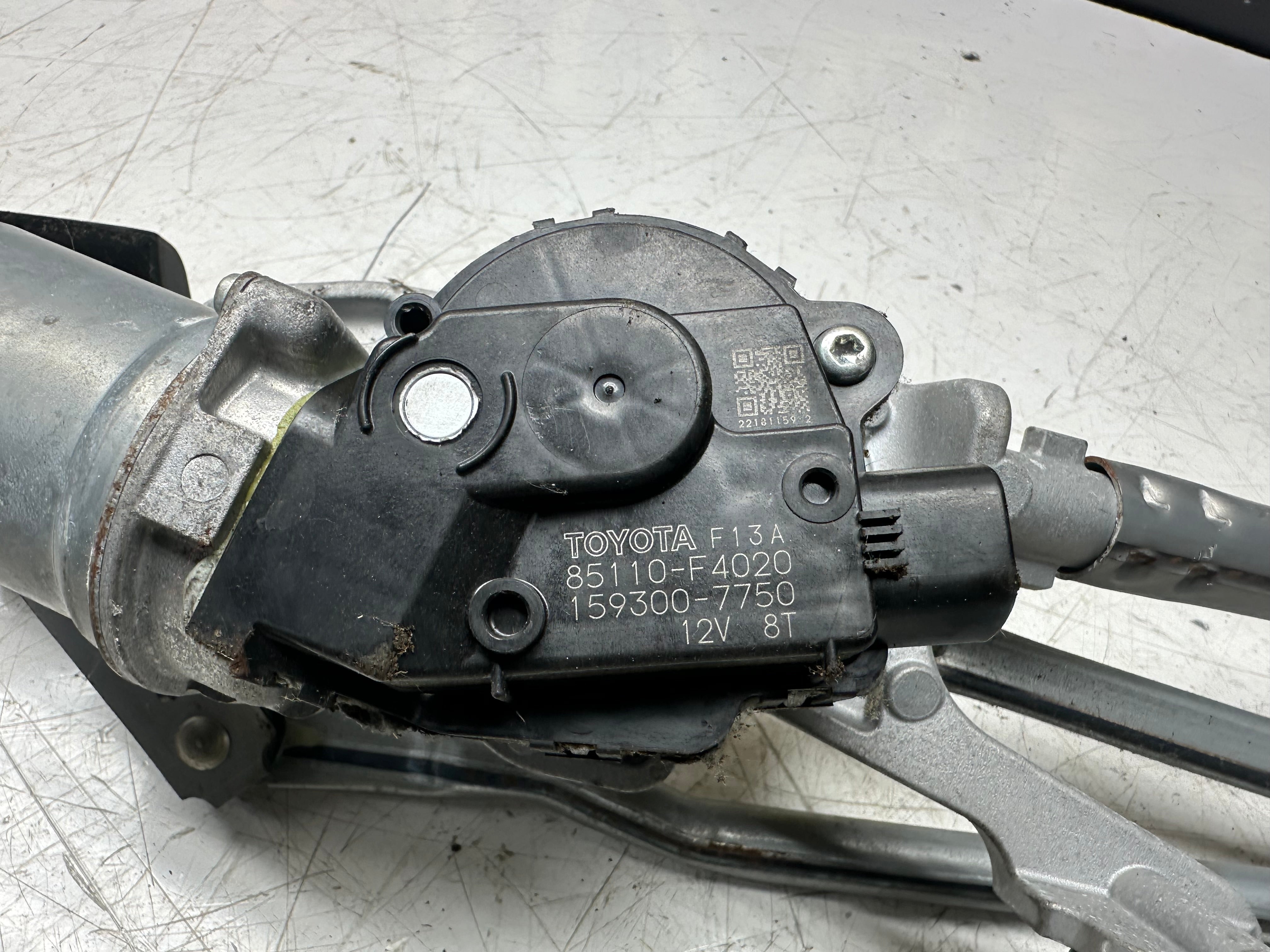 Toyota C-HR 2016–2023 Front Wiper Motor and Linkage (85110-F4020)