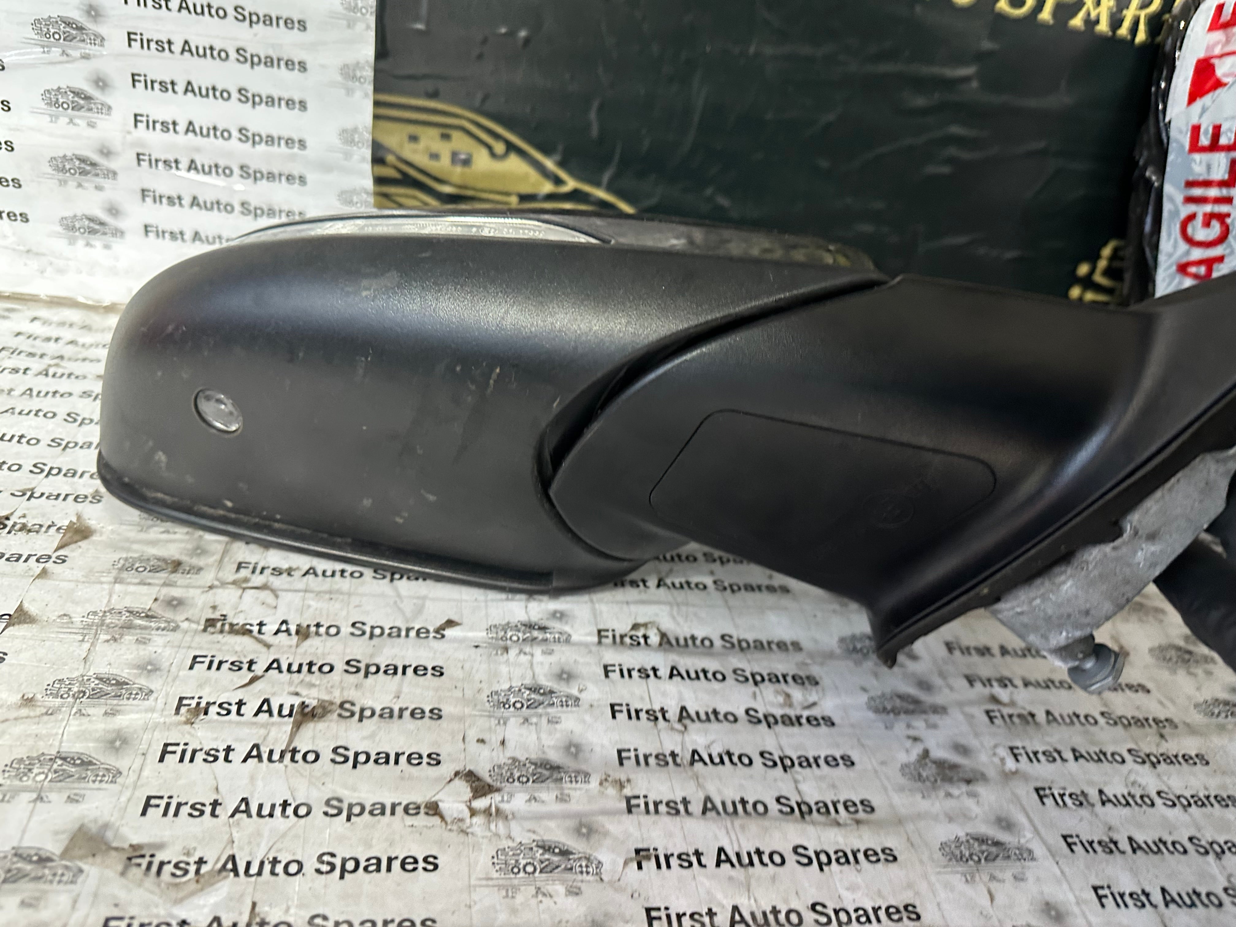 BMW X1 F48 2021 Right O/S Driver’s Wing Mirror 7-Pin Plug (233656070)