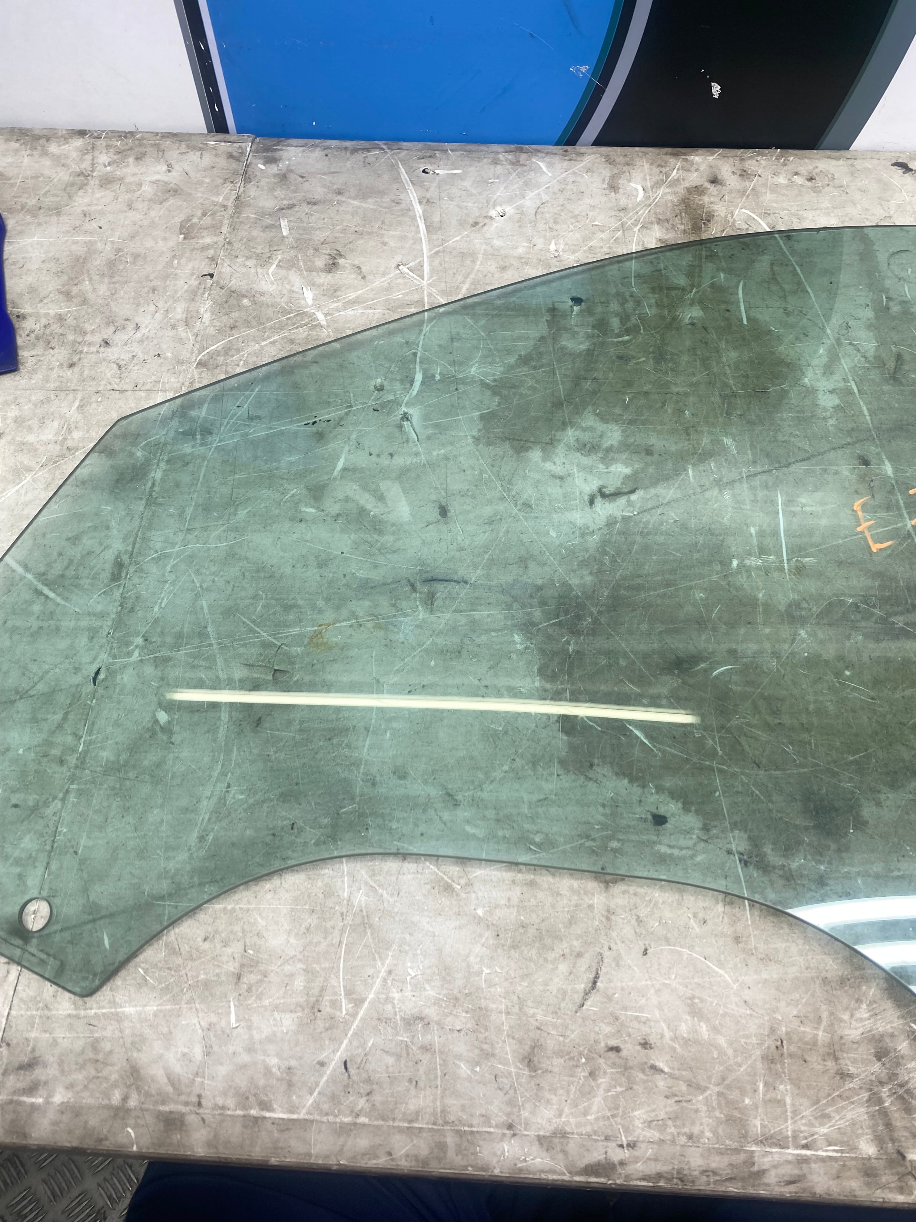 BMW X5 E70 Front Passenger Side Window Glass 2007–2013