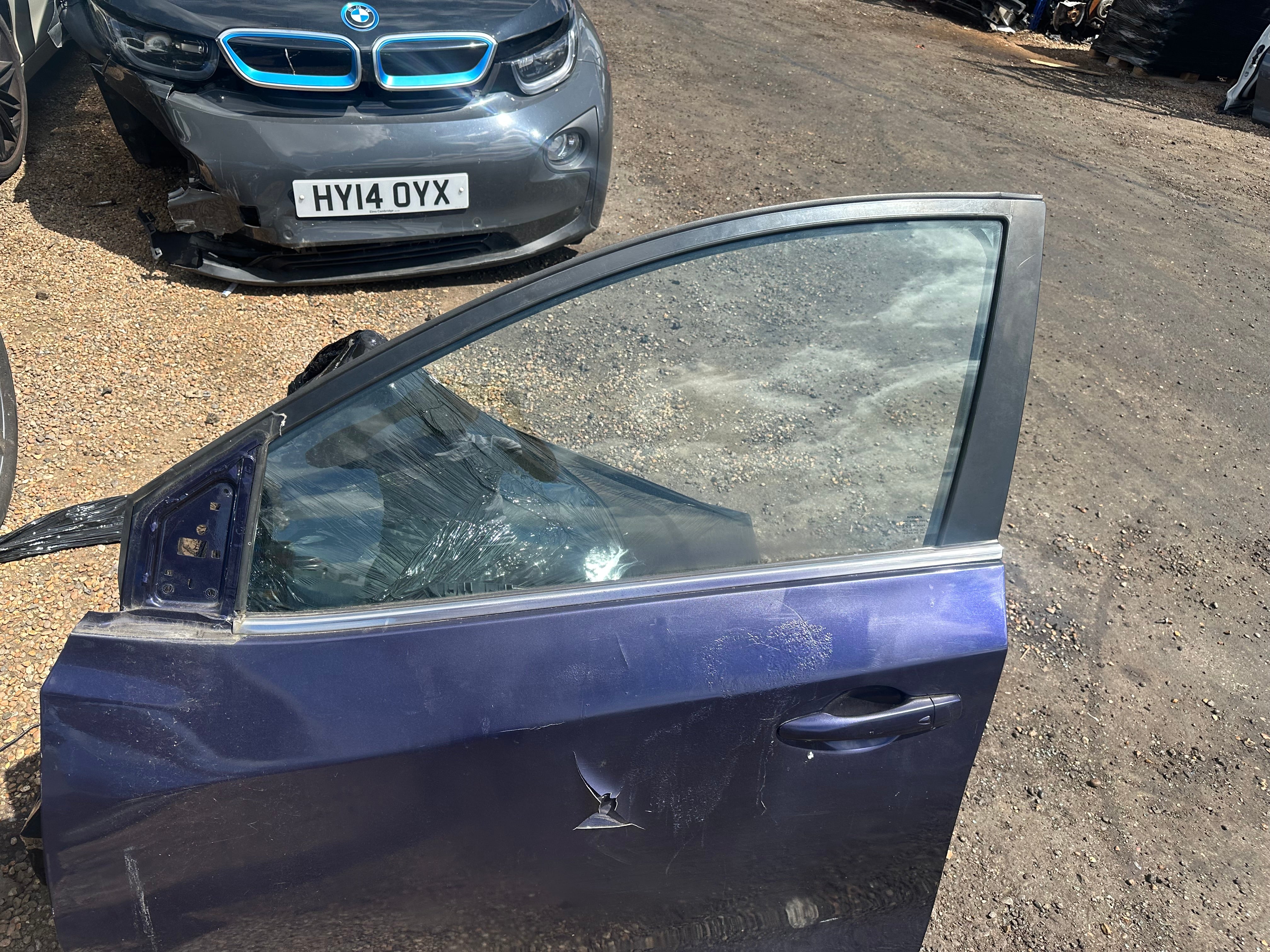 Nissan Pulsar 2014–2018 N/S/F Left Front Door – Colour Code: RBR (Blue)