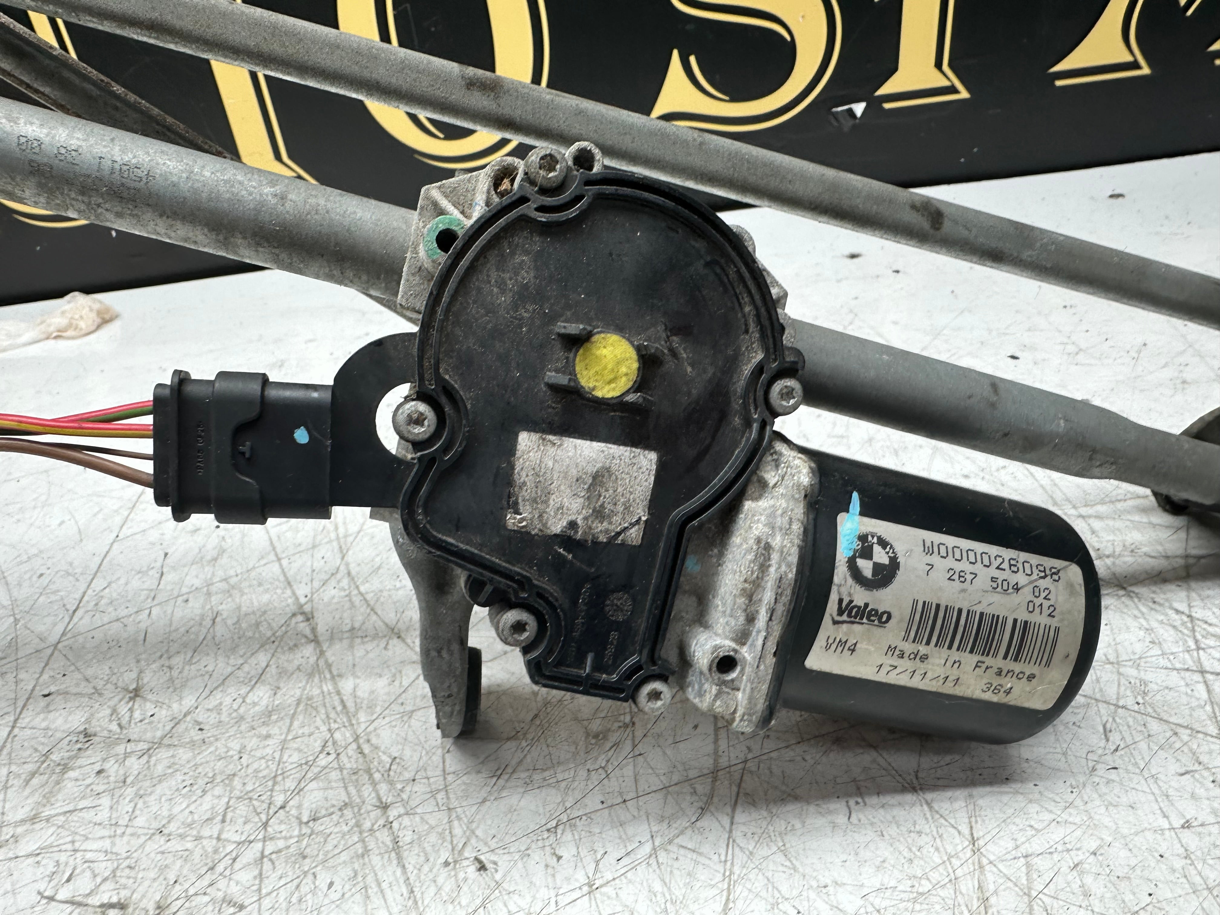 BMW 1 Series F20 Front Wiper Motor & Linkage (7267504 02) (W000026098)