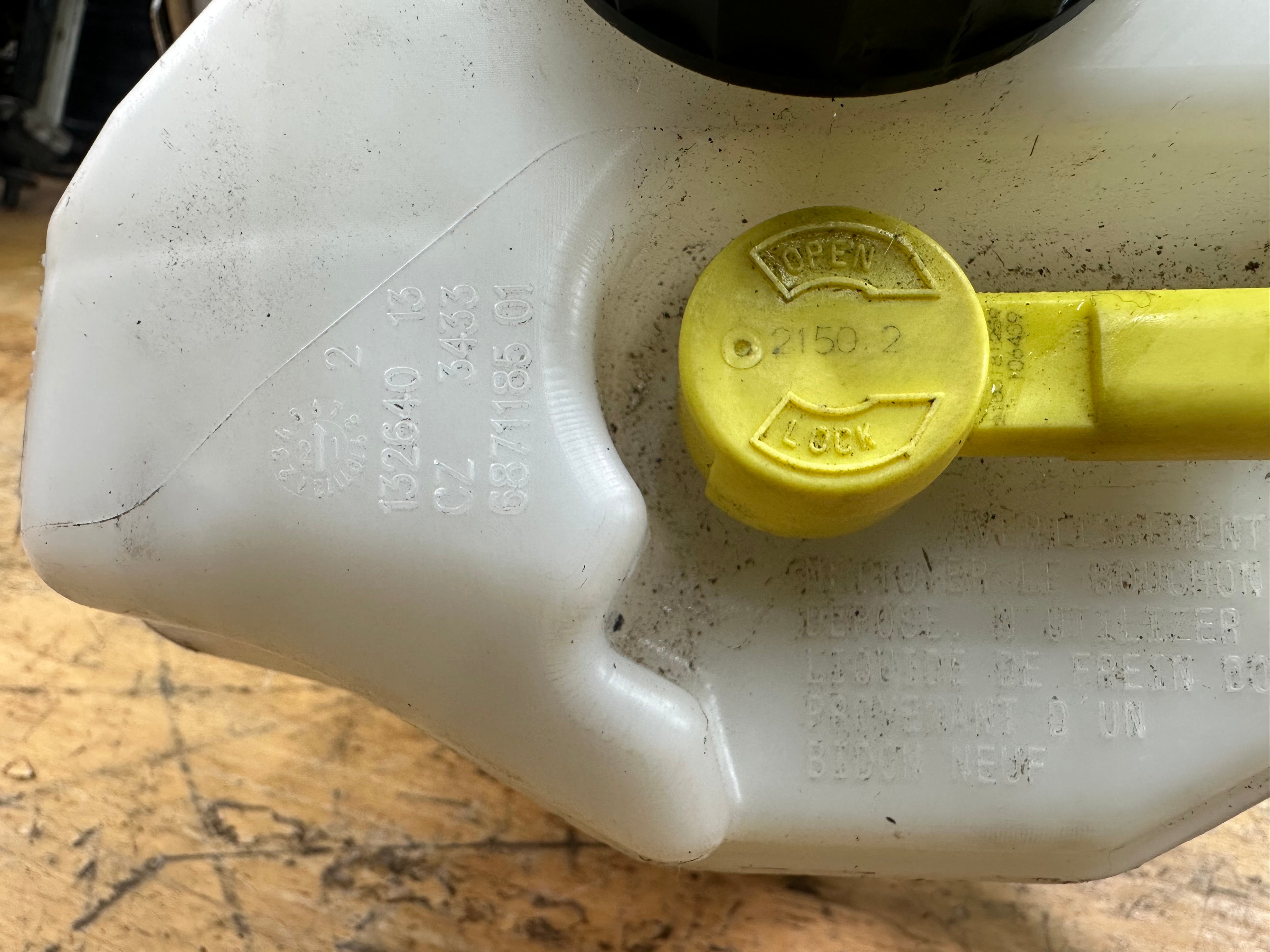 BMW X3 M X4 M Series 2019 F97 F98 Brake Master Cylinder (8074223)