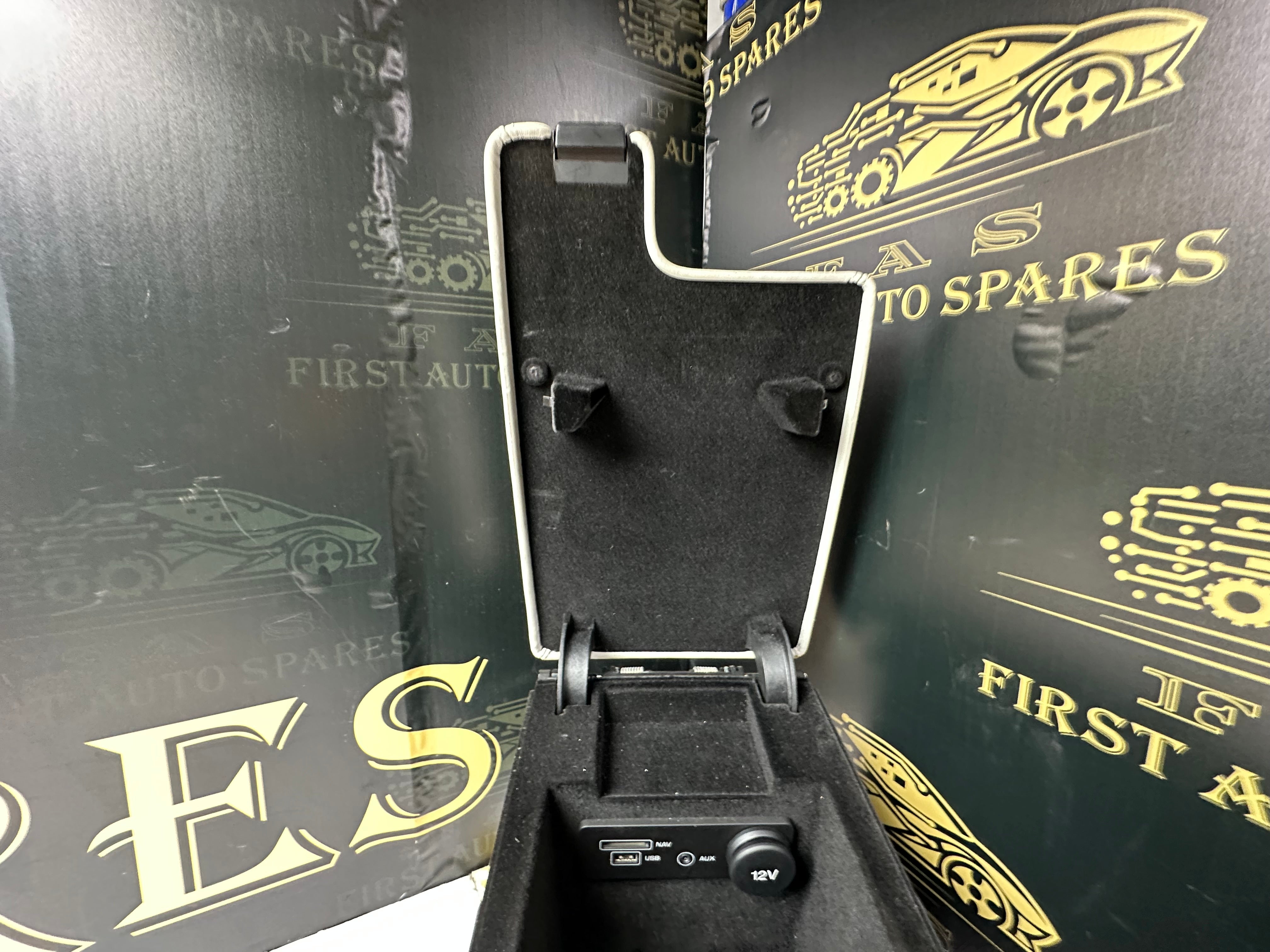 Jaguar XF 2018 Centre Console Armrest with Gear Selector (GX73-7E453-AE)