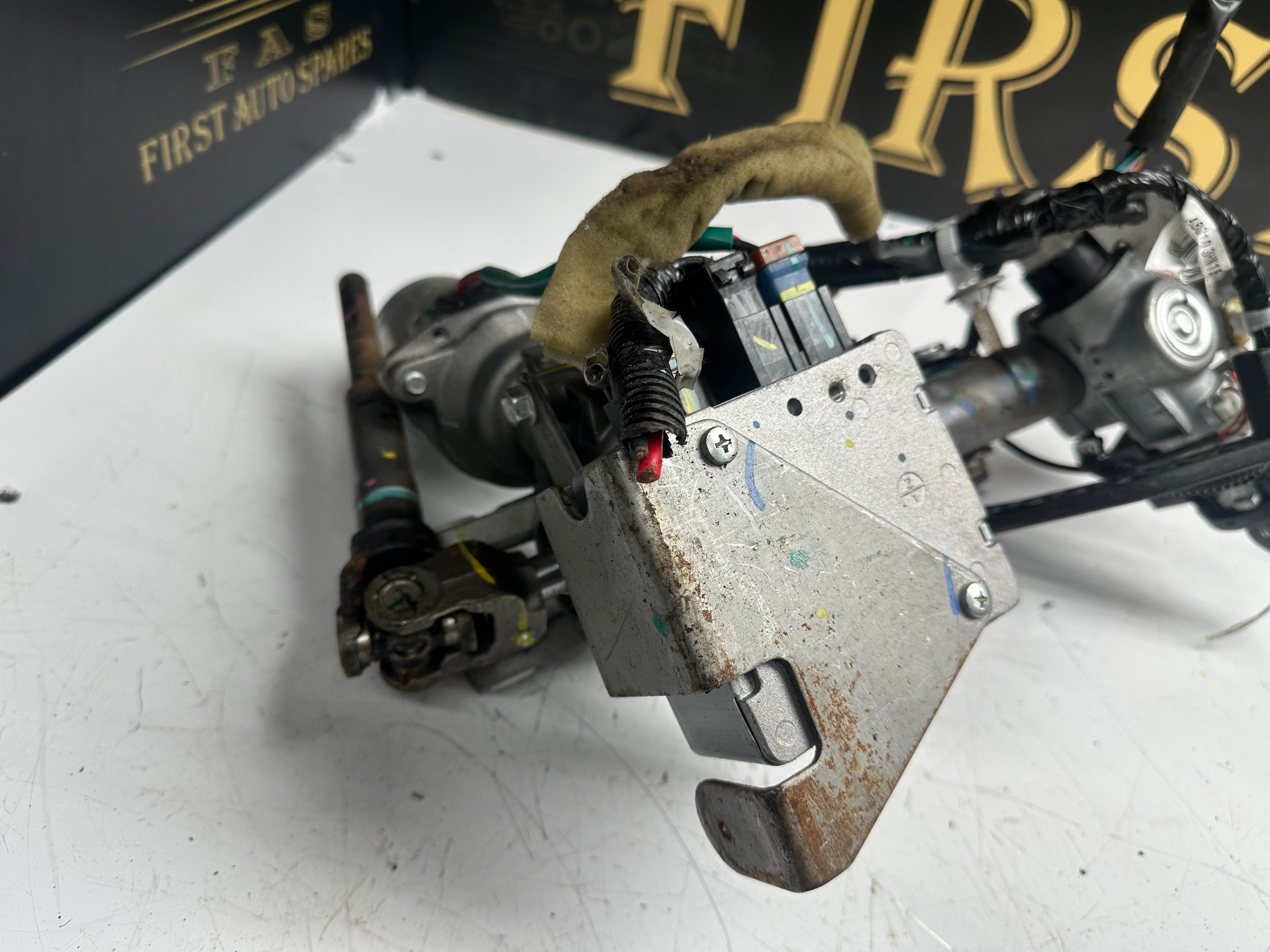 Nissan Micra Electric Steering Column with Key (JJ001-000505A) (28500-1HA1A)