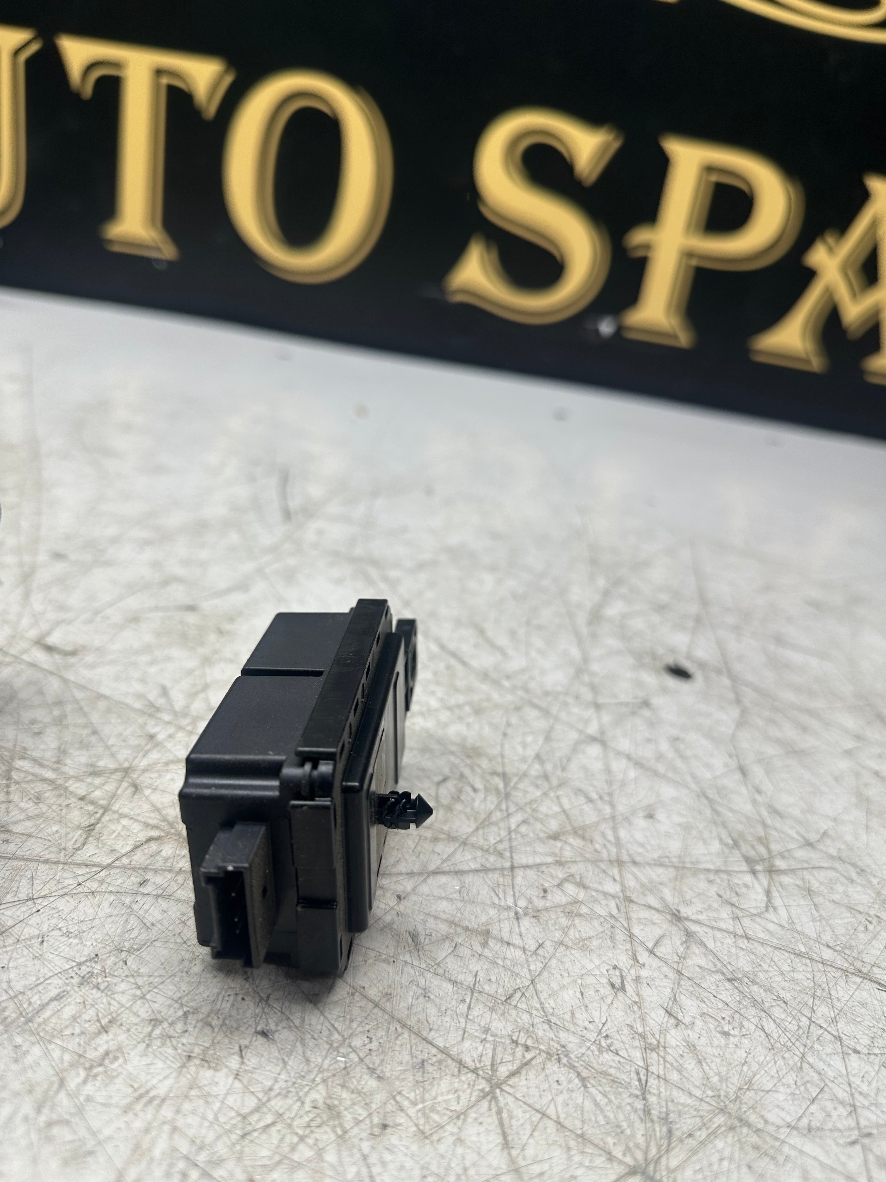 BMW 5 Series Touring G31 Control Module 792846101 – 2020–2023