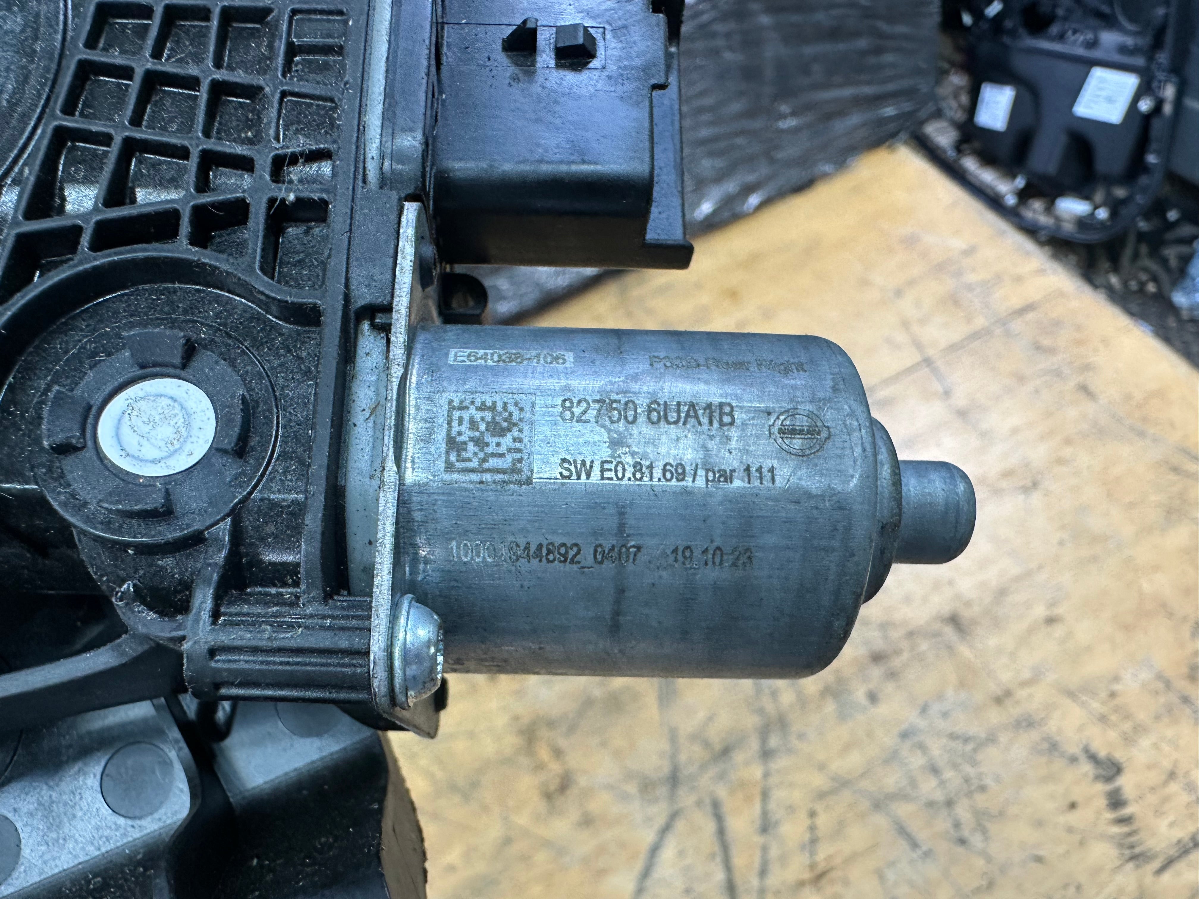 Nissan Qashqai J12 2024 Rear Right O/S/R Window Regulator (82700 6UA1B)