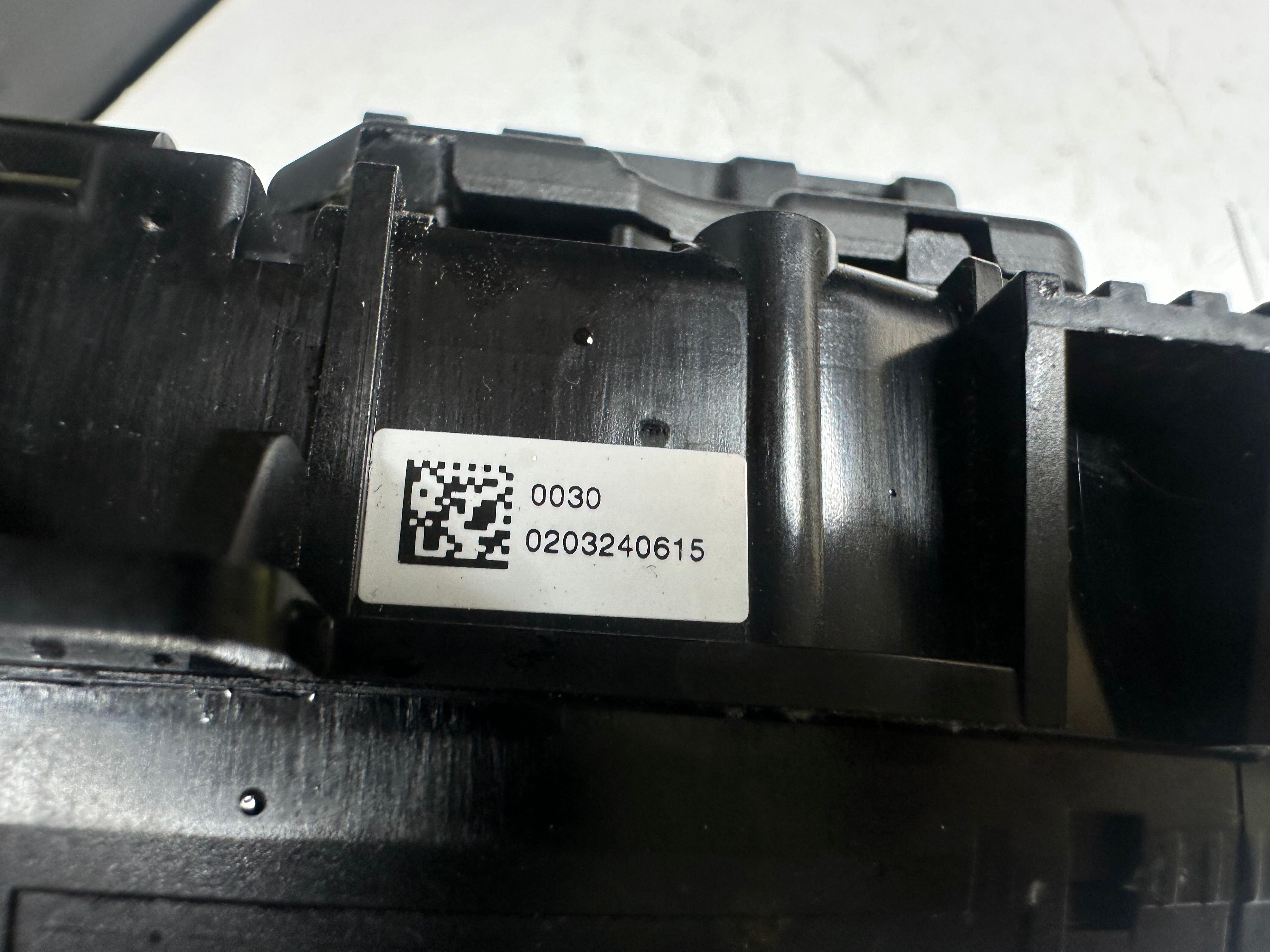 BMW 3 G20 G21 2023-24 Automatic Gear Shifter Selector (6131 5A9CA06) (160466-10)