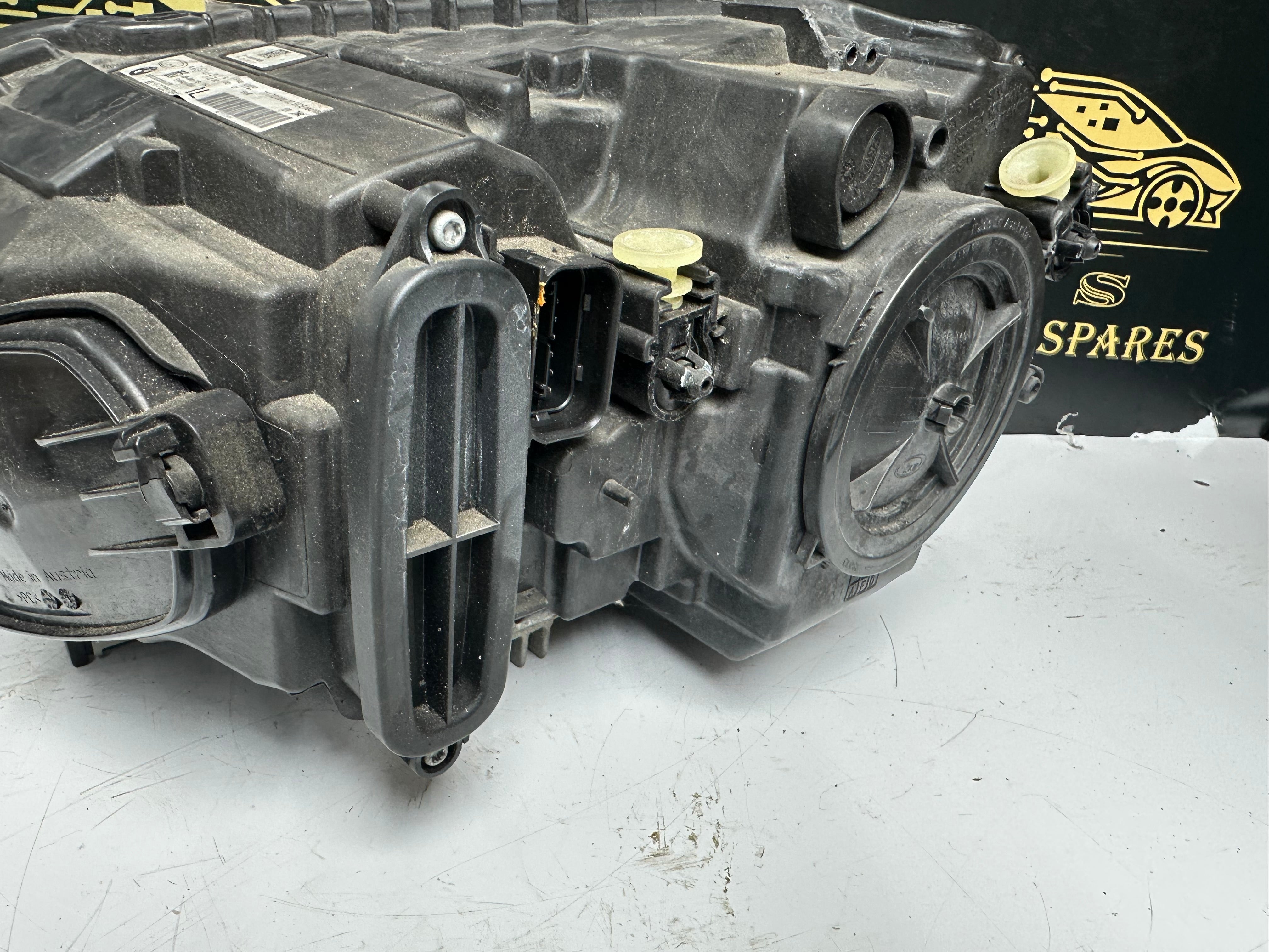 BMW 6 Series F06 F12 M6 Adaptive LED Right Complete Headlight (63.11-7255734.9)