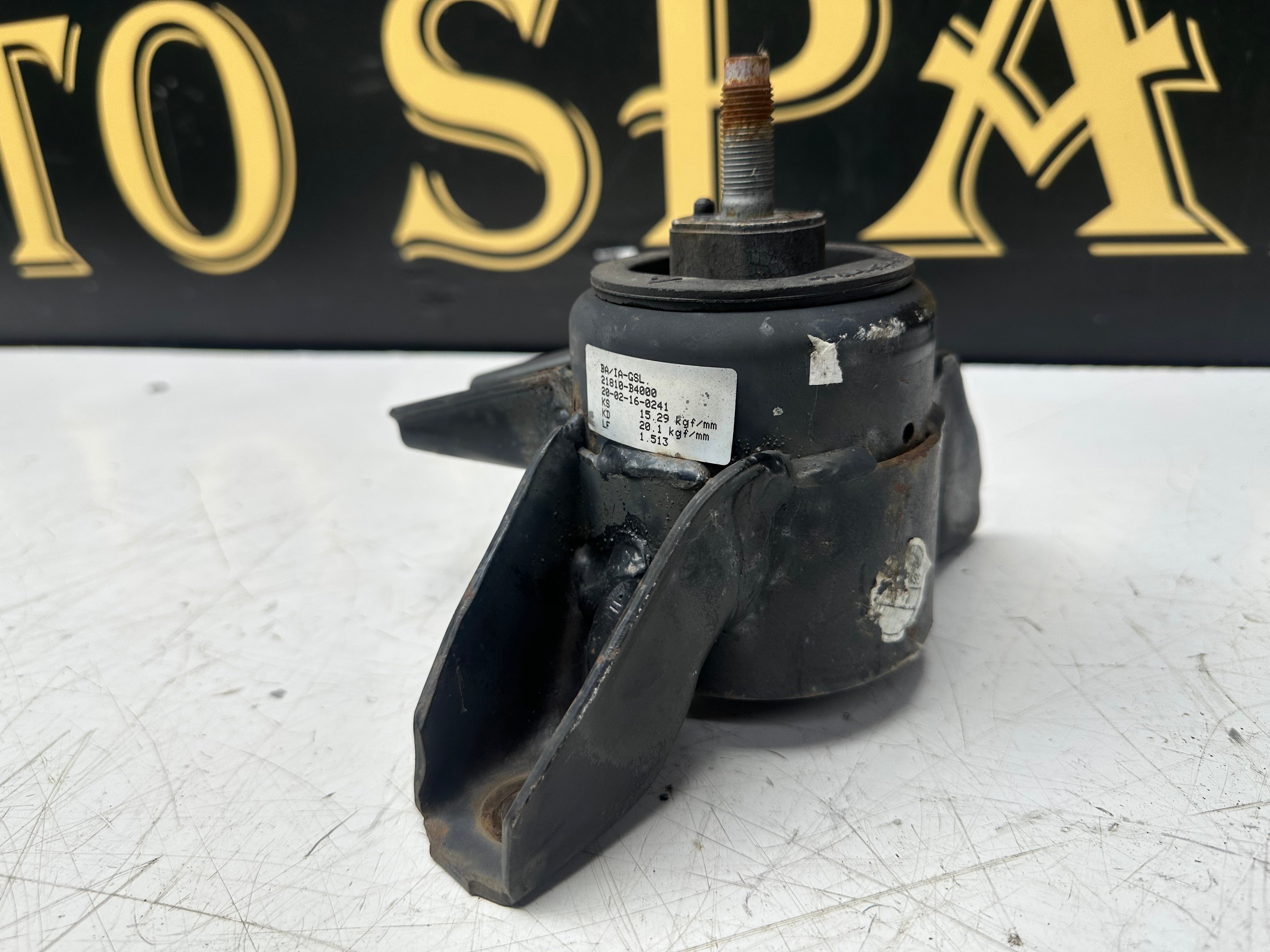 Hyundai i10 2017–2019 Engine Mount Right Side (21810B4000)