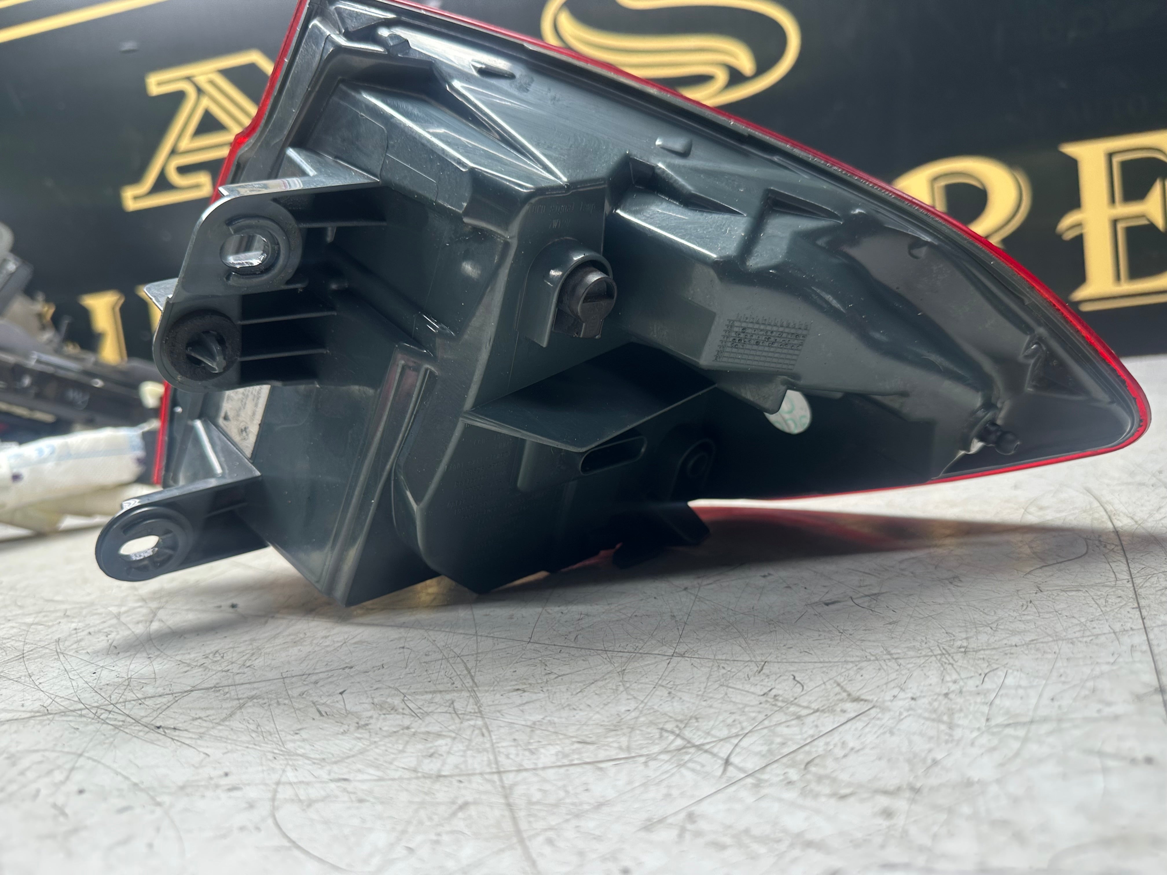 BMW 3 Series F30 Rear Left Outer Light 2SD012147 – 2012–2018