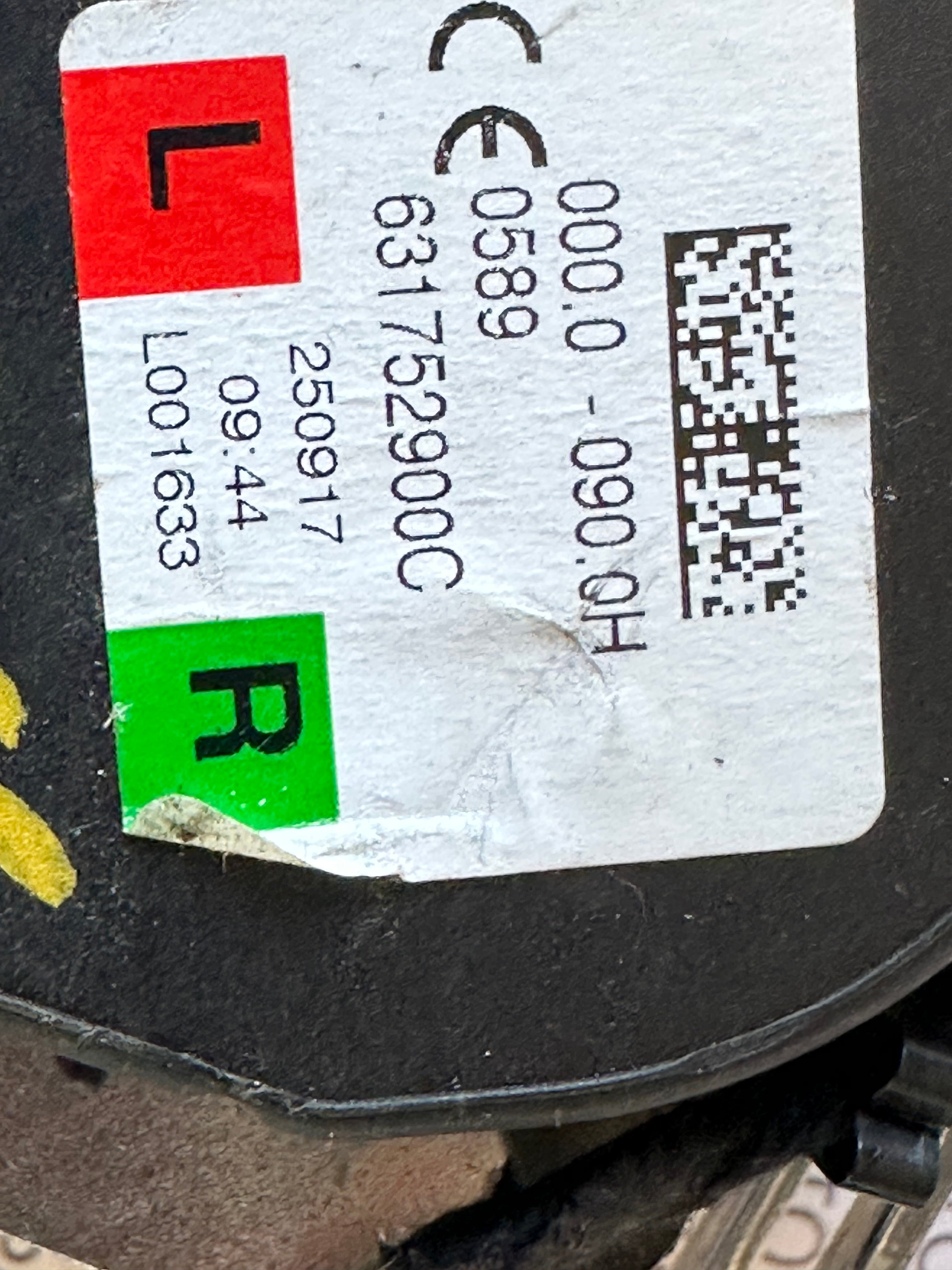 Jaguar F-Pace 2016-2020 Rear Seat Belt (631752900C)