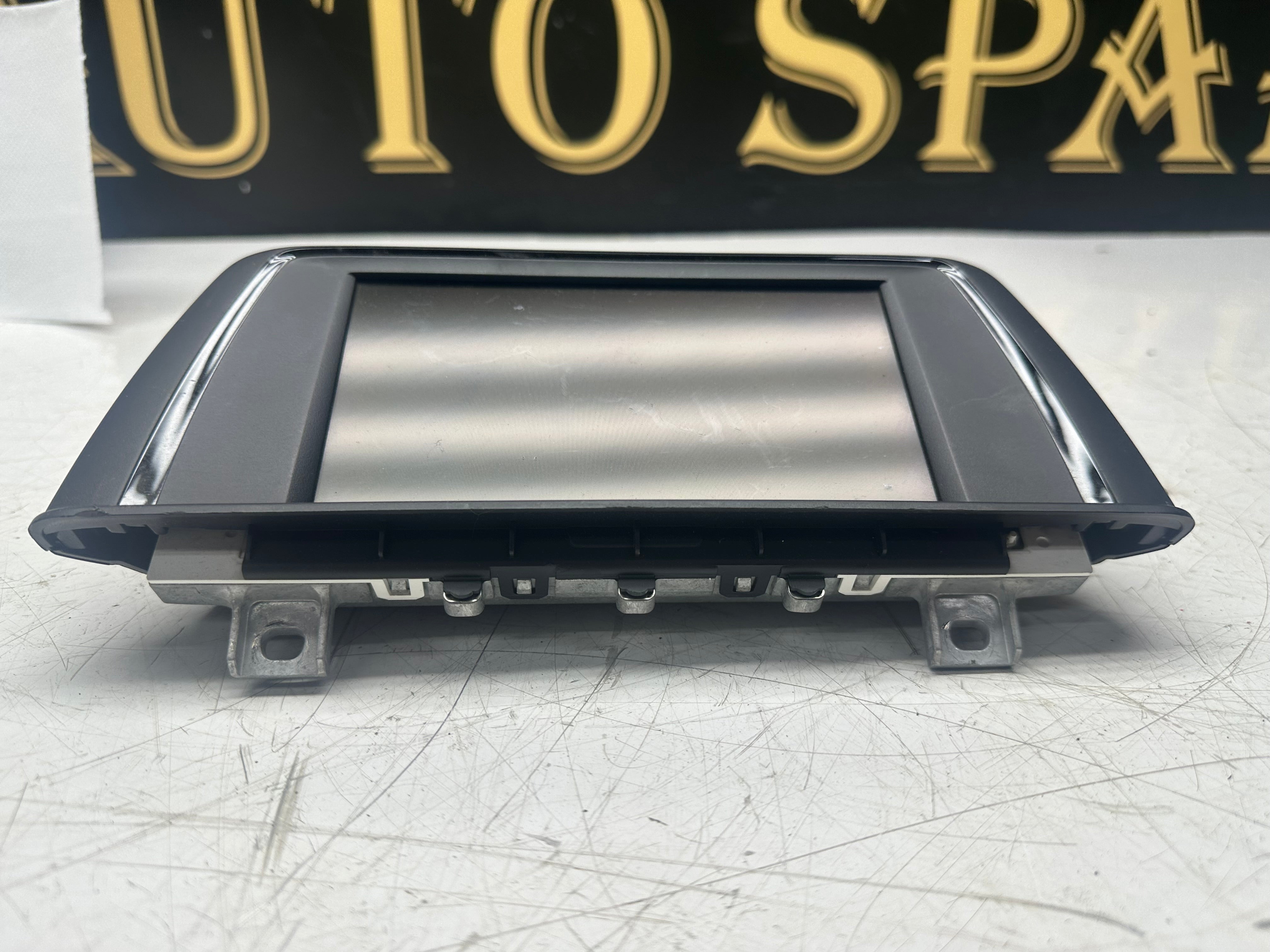 BMW 1 Series 2011–2015 Sat Nav Screen (6550 9262752-02)