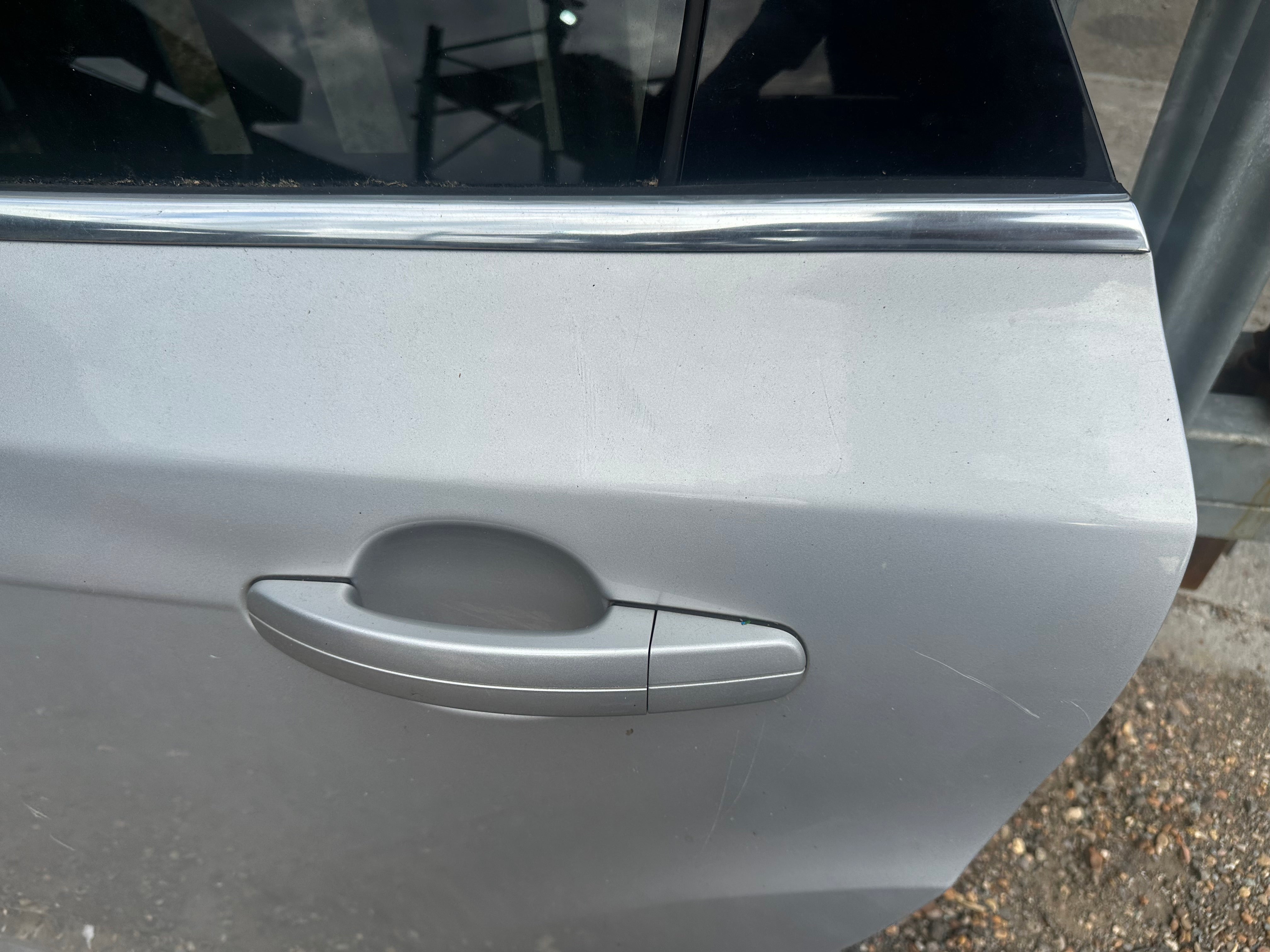 Ford Focus Titanium 2012–2018 Left Rear Passenger Door (N/S/R)