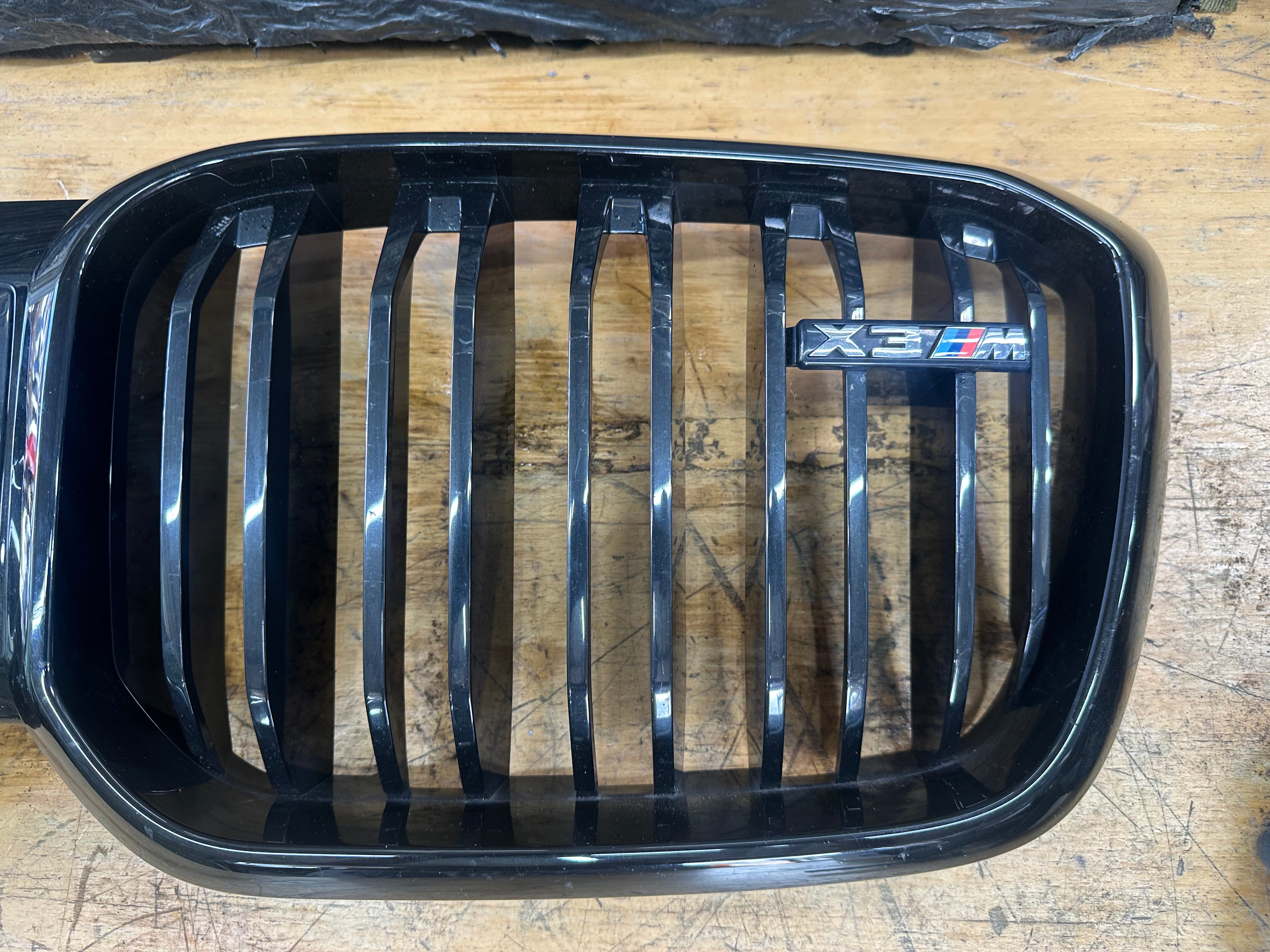 BMW X3 G01 2021 M Sport Front Bumper Grille with Camera Sensor (10627111) (9501170)
