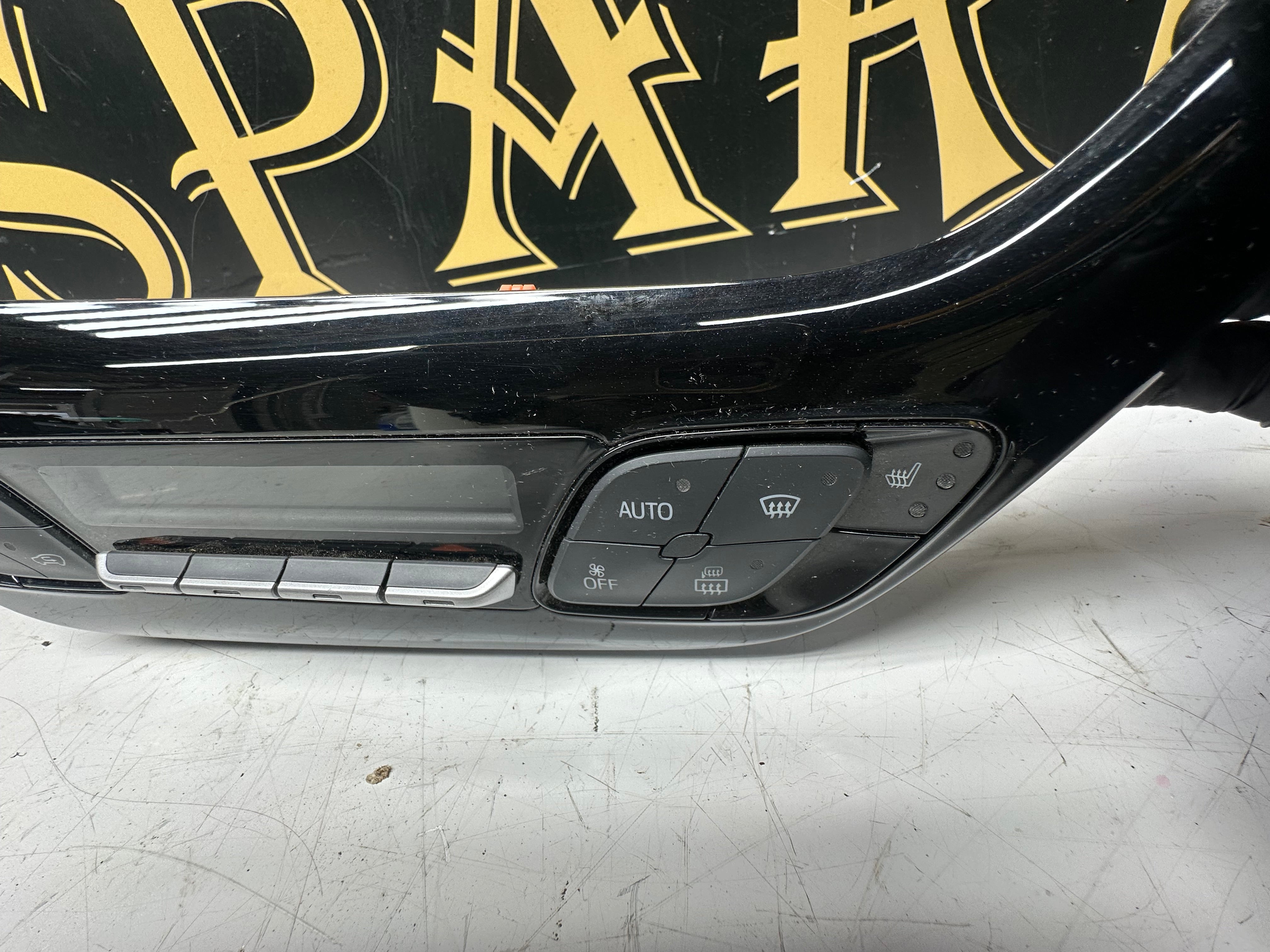Toyota C-HR 2016-23 AC Heater Switch Climate Control Panel (55900-F4180)