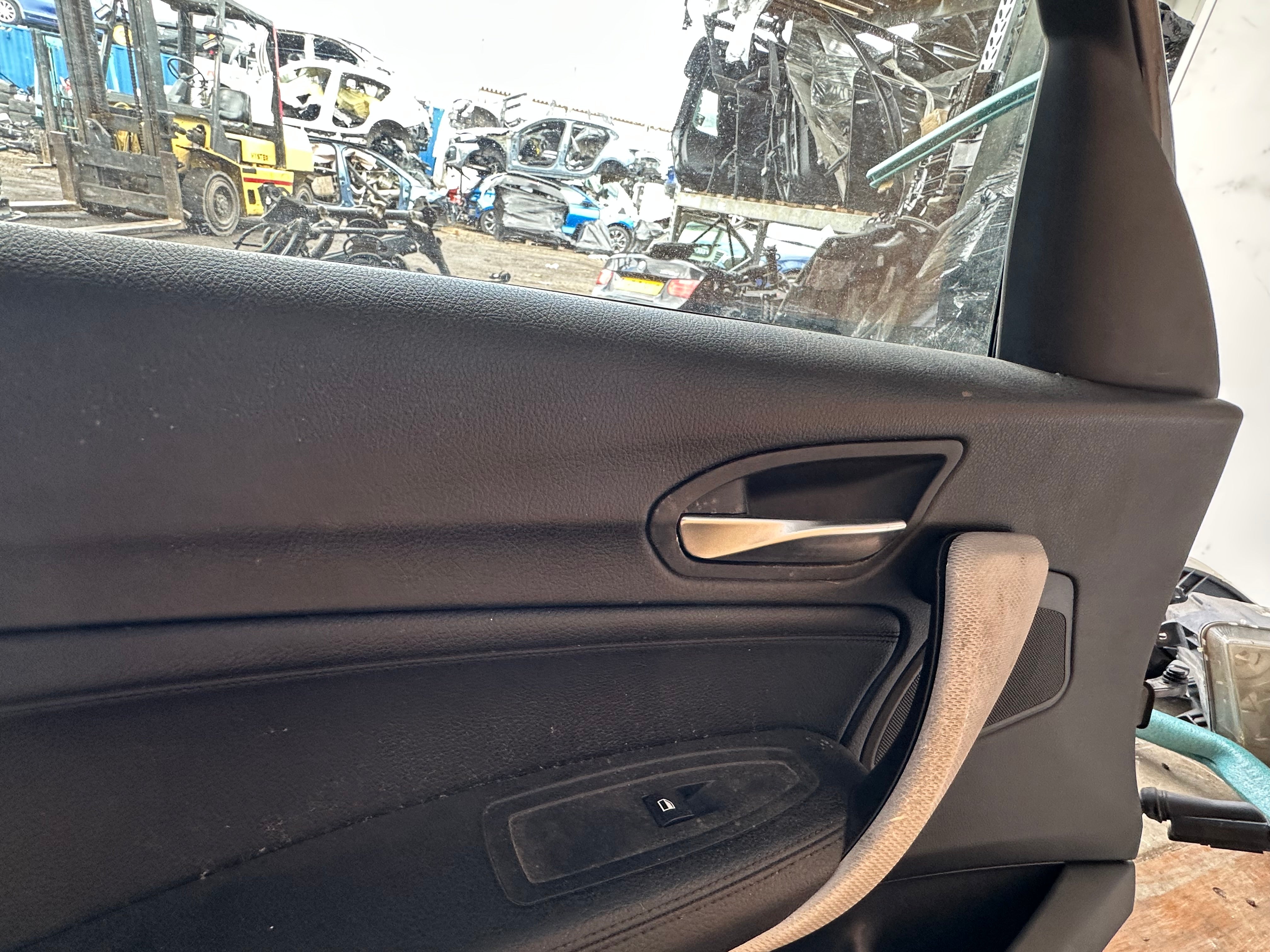 BMW 1 Series F20 N/S/F Left Front Passenger Door – Colour Code B39