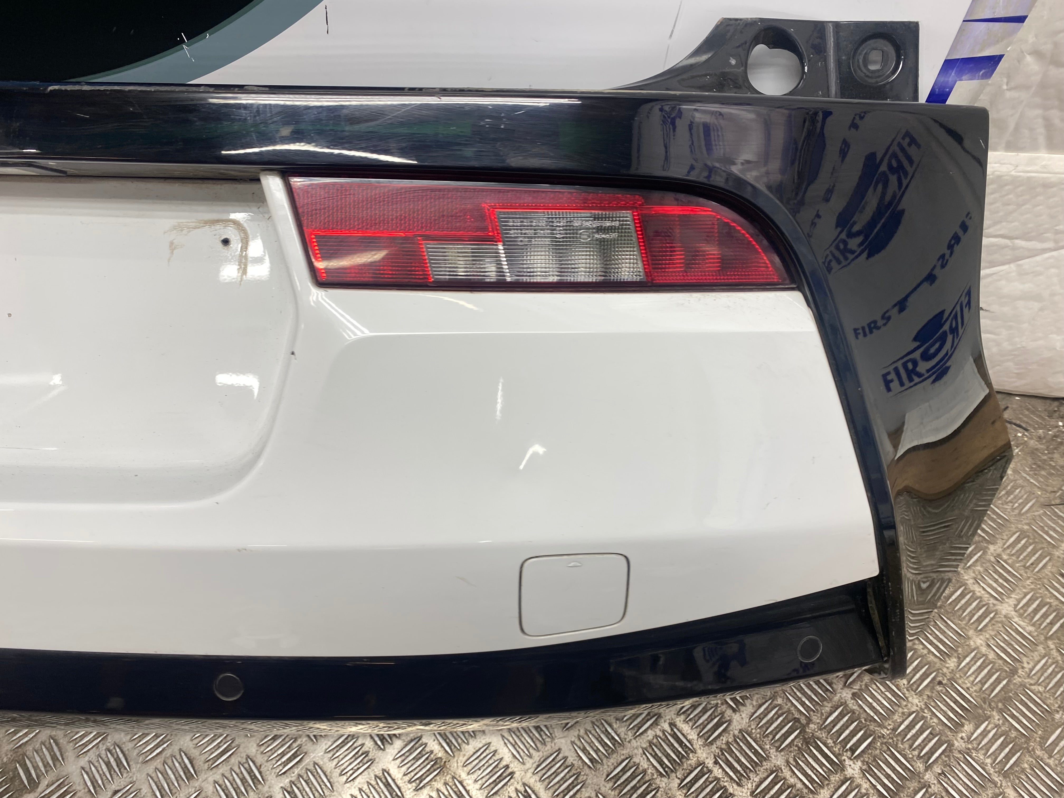 BMW i3 Rear Bumper – 2013–2022