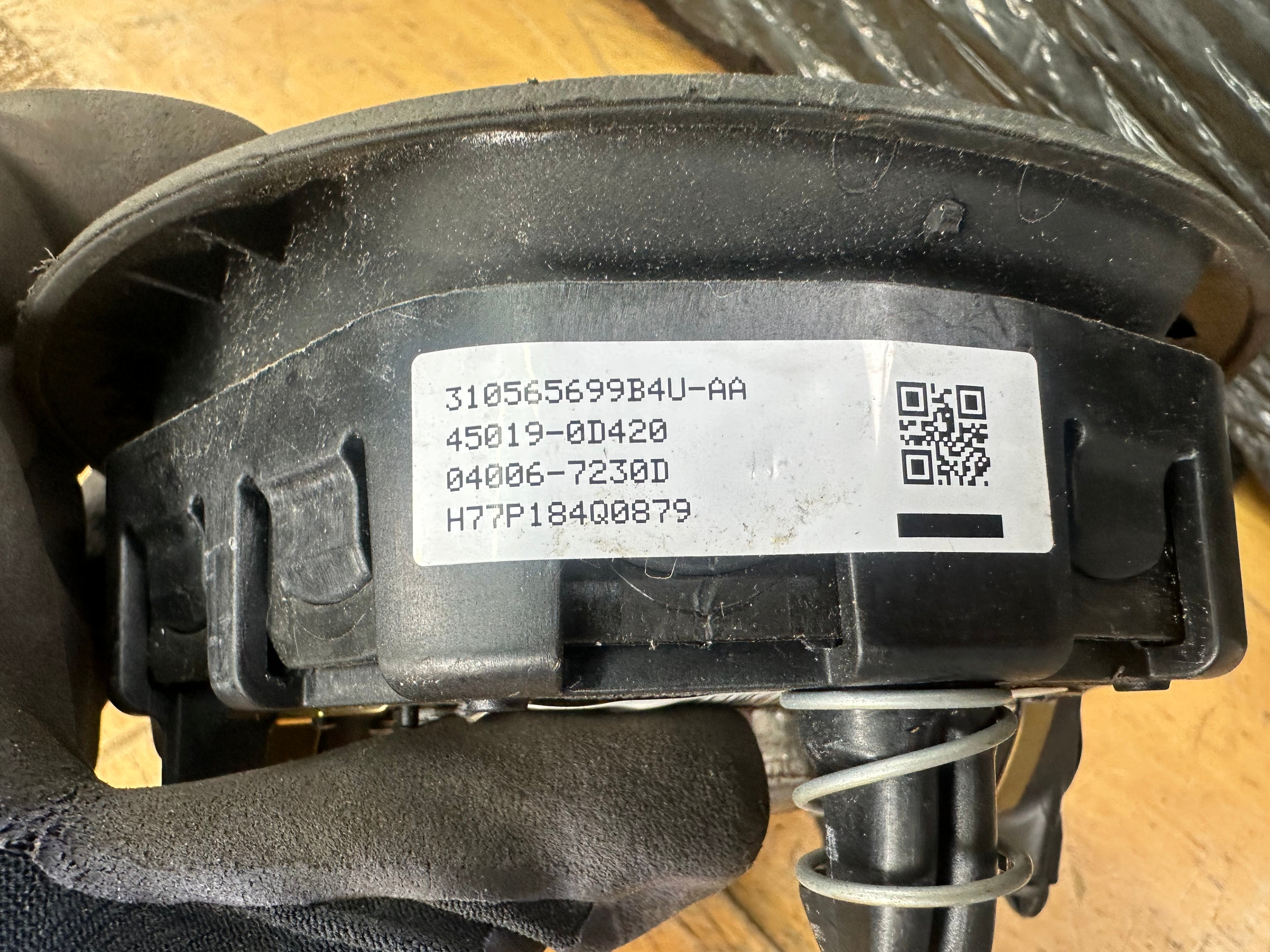 Toyota Yaris 2012 Driver’s Steering Wheel Abag (45019-0D420) (310565699B4U-AA)