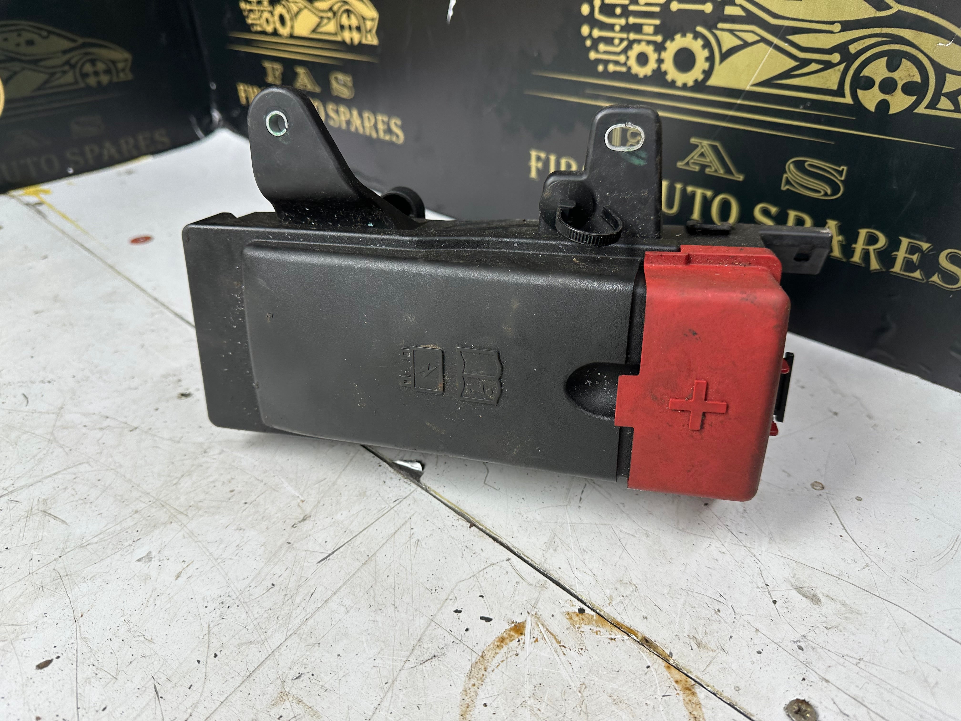 Jaguar XF R-Sport MK2 2015–2020 Fuse Box (GX73-14A076-AA)