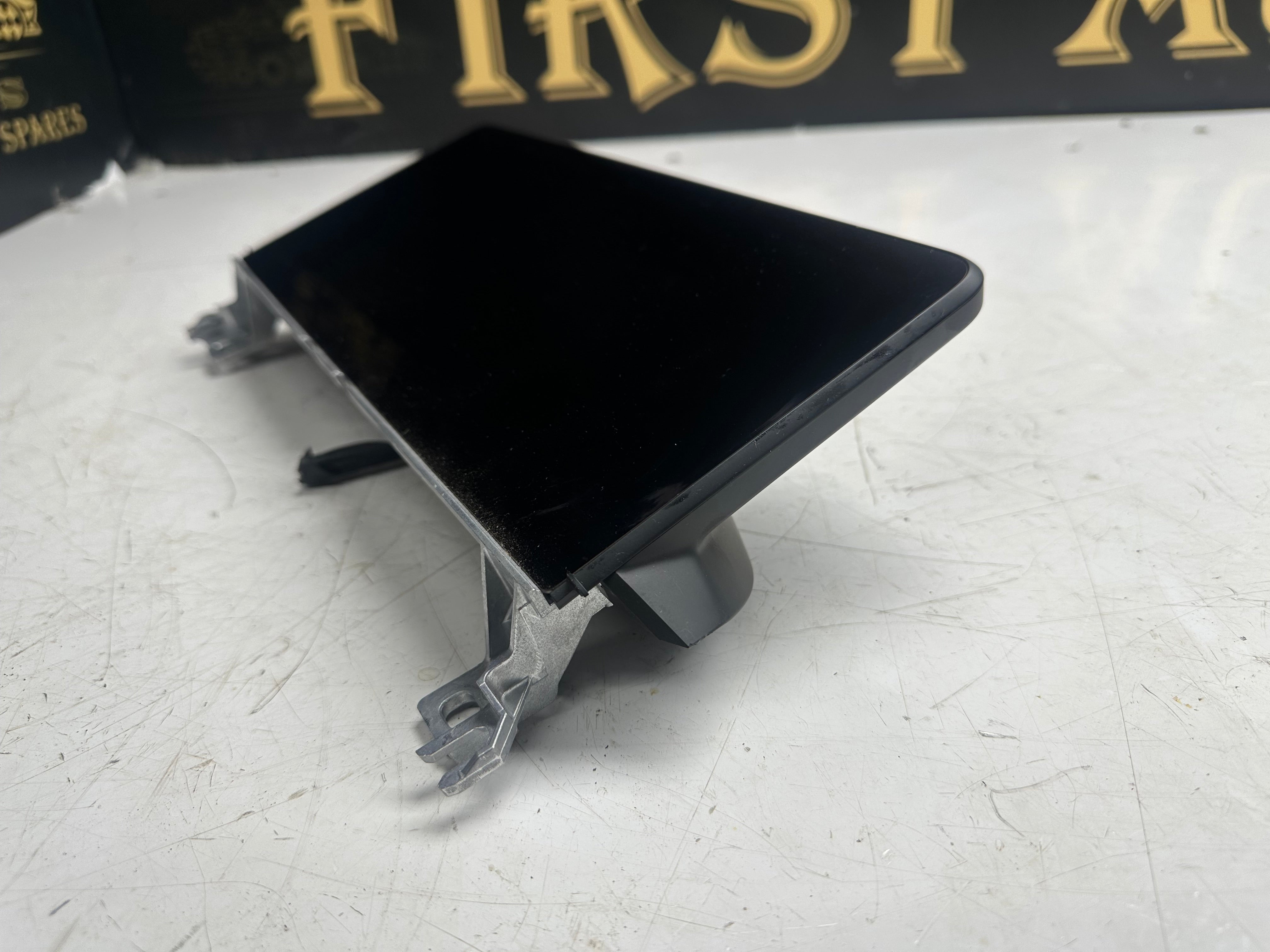 BMW X3 G01 F97 Navigation Touch Screen Display (5A42088 02) (236211 10)