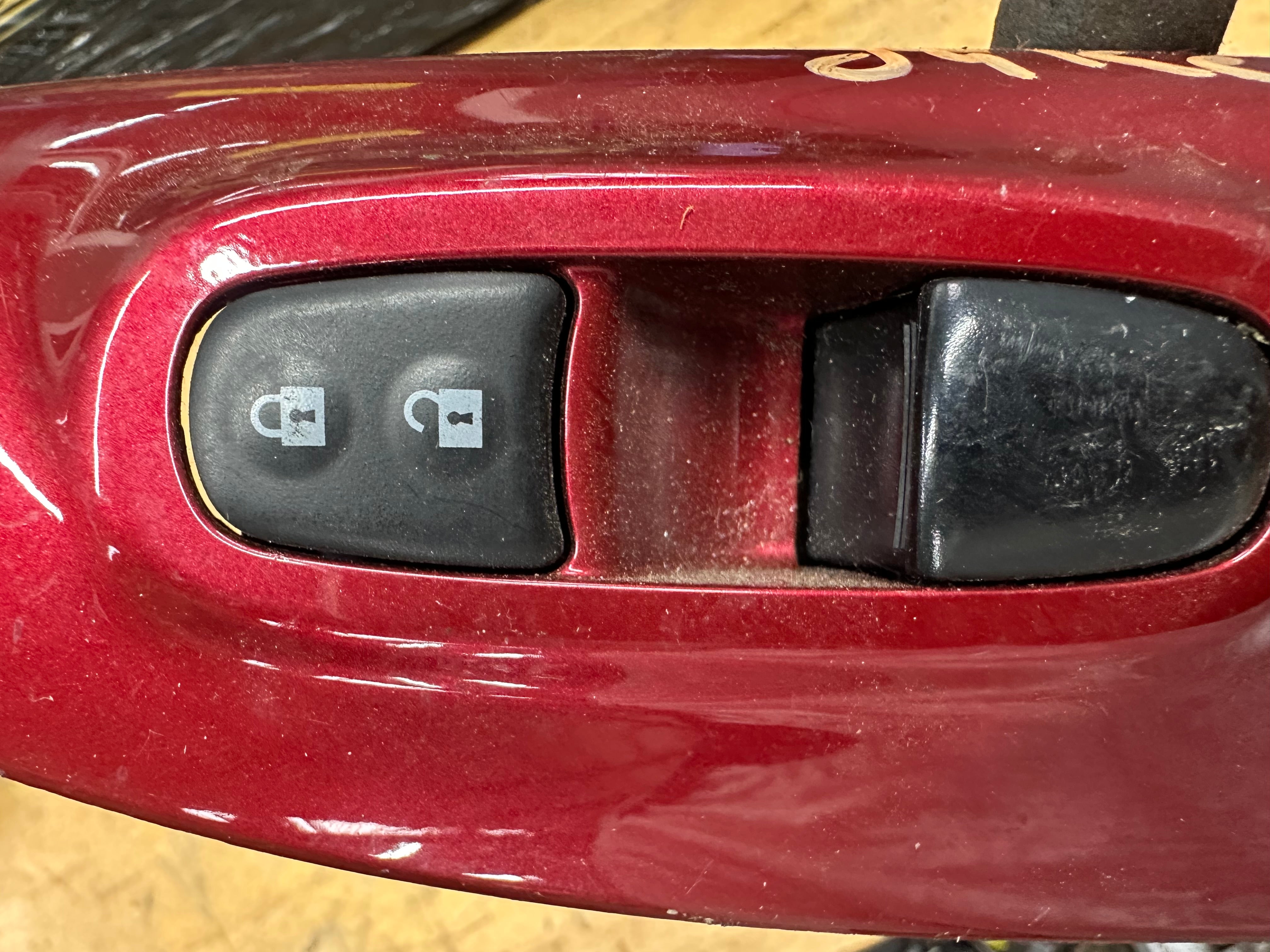 Nissan Juke 2012 F15 Passenger Left Front Window Control Switch (25411-1KA5A)