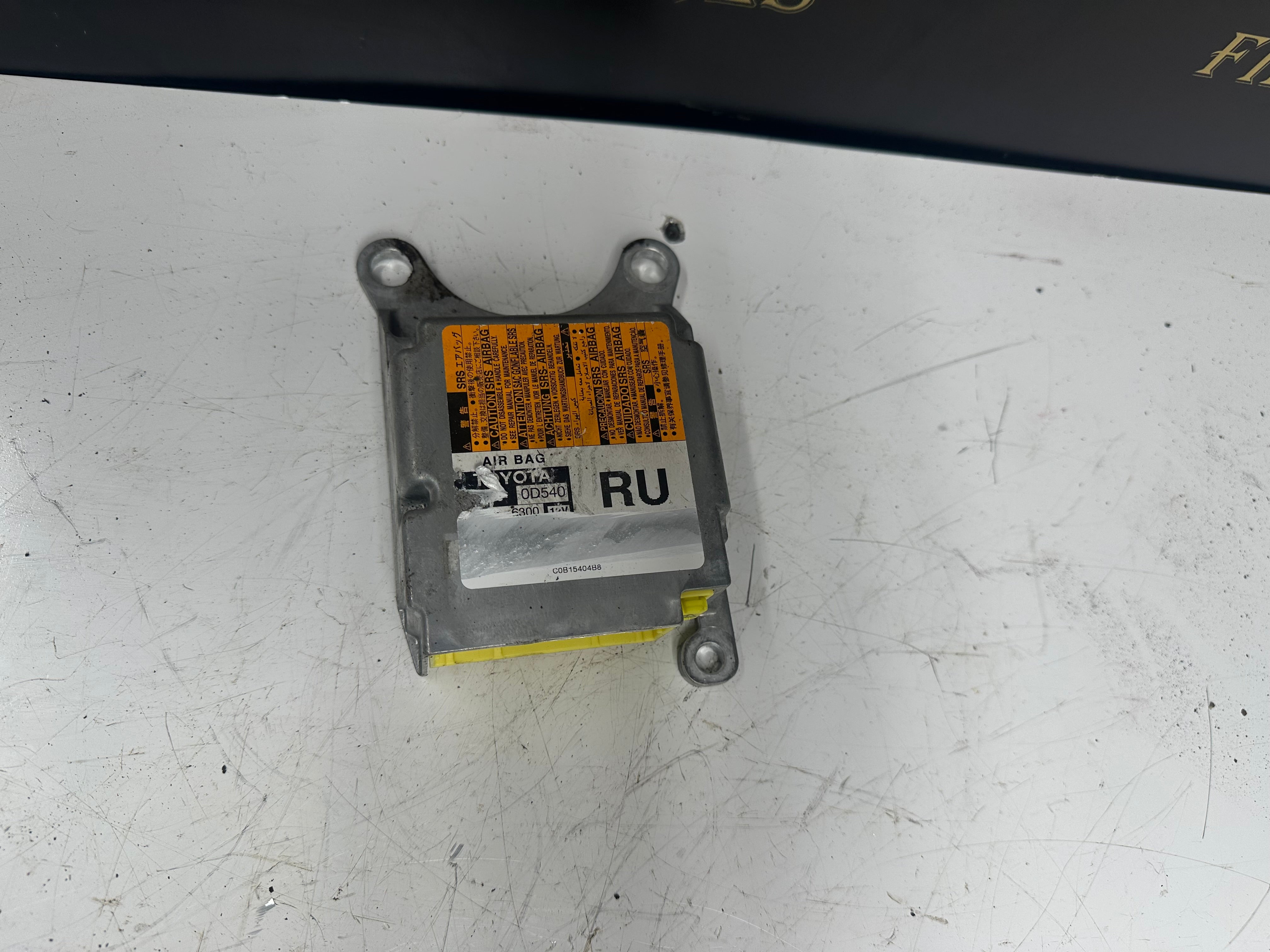 Toyota Yaris RU Airbag Restraint Control Module (231000-6300)