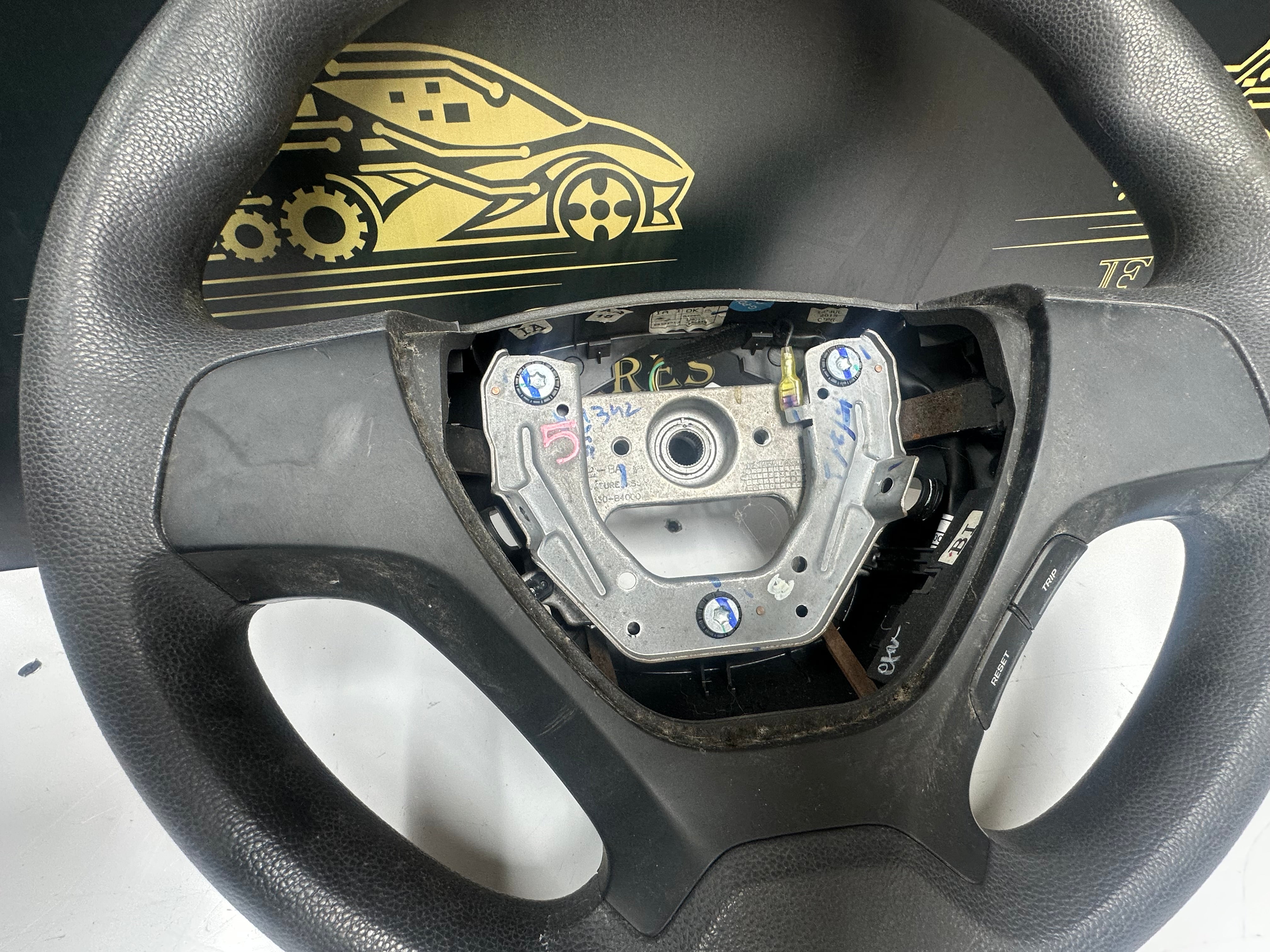 Hyundai i10 2016 Steering Wheel (56100-B4000)