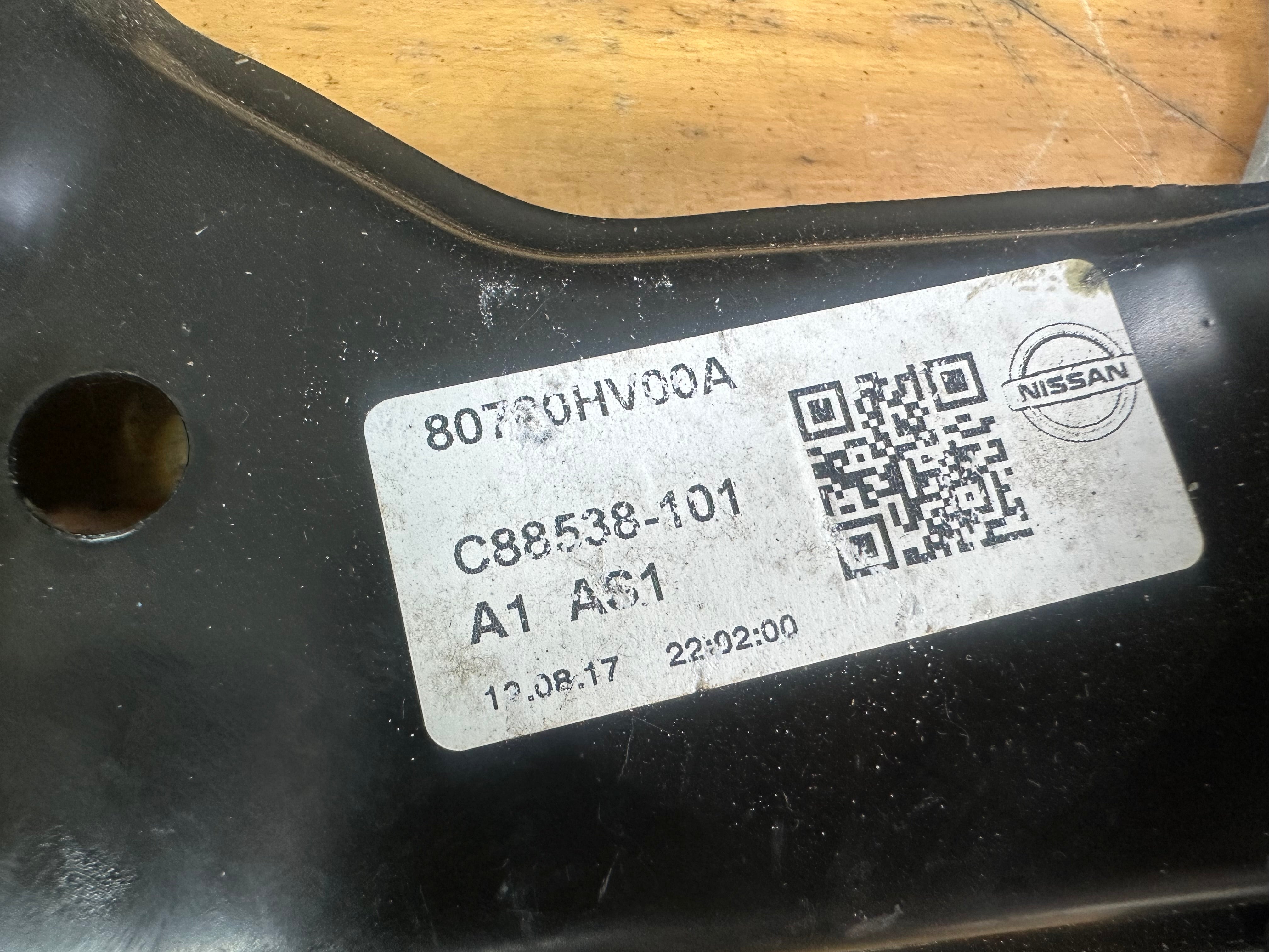 Nissan Qashqai J11 2017 Right Front O/S/F Window Regulator (80700 HV00A)