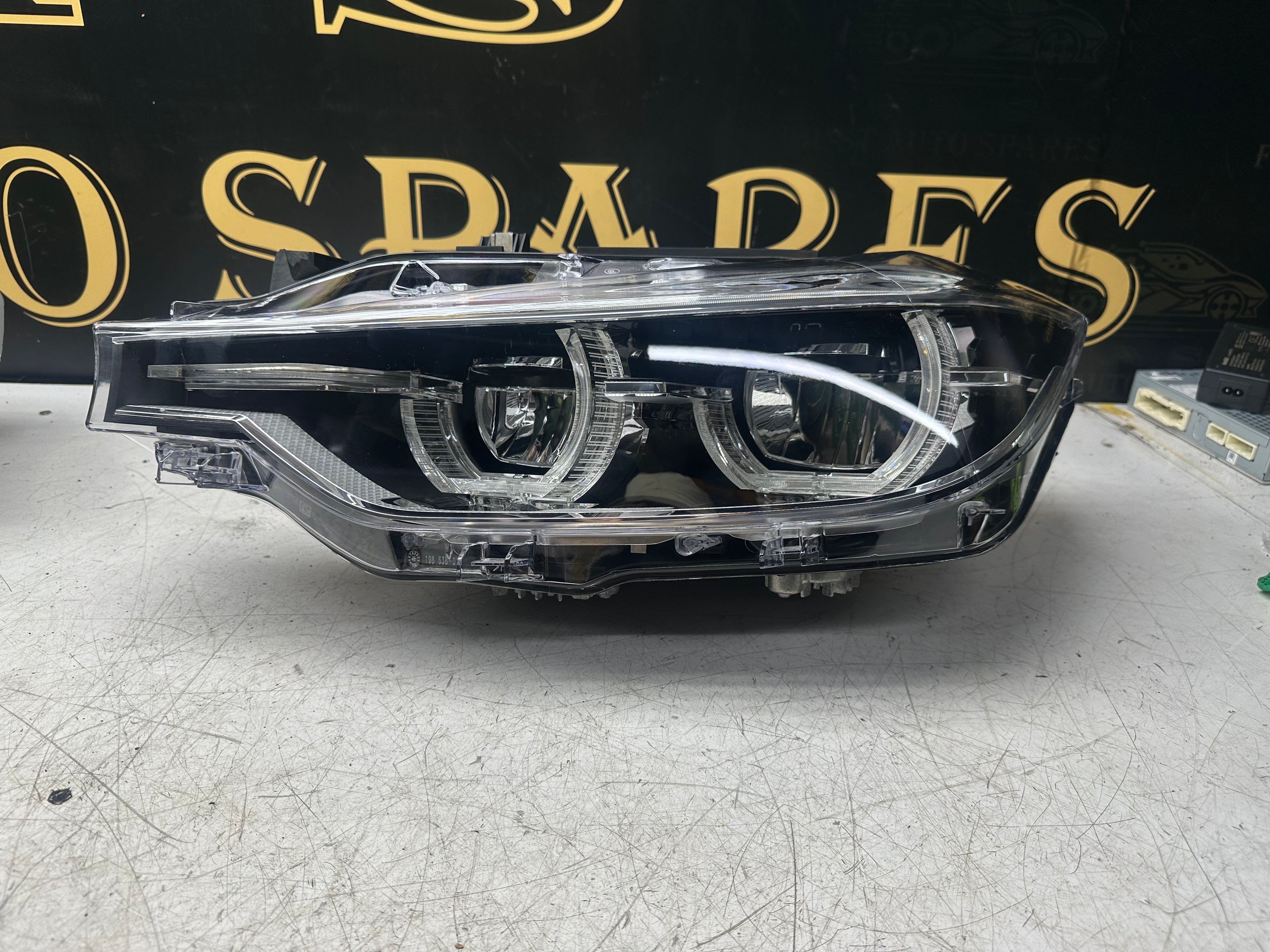 BMW 3 Series F30 / F31 LCI Complete LED Headlight Passenger Side 7419631-04