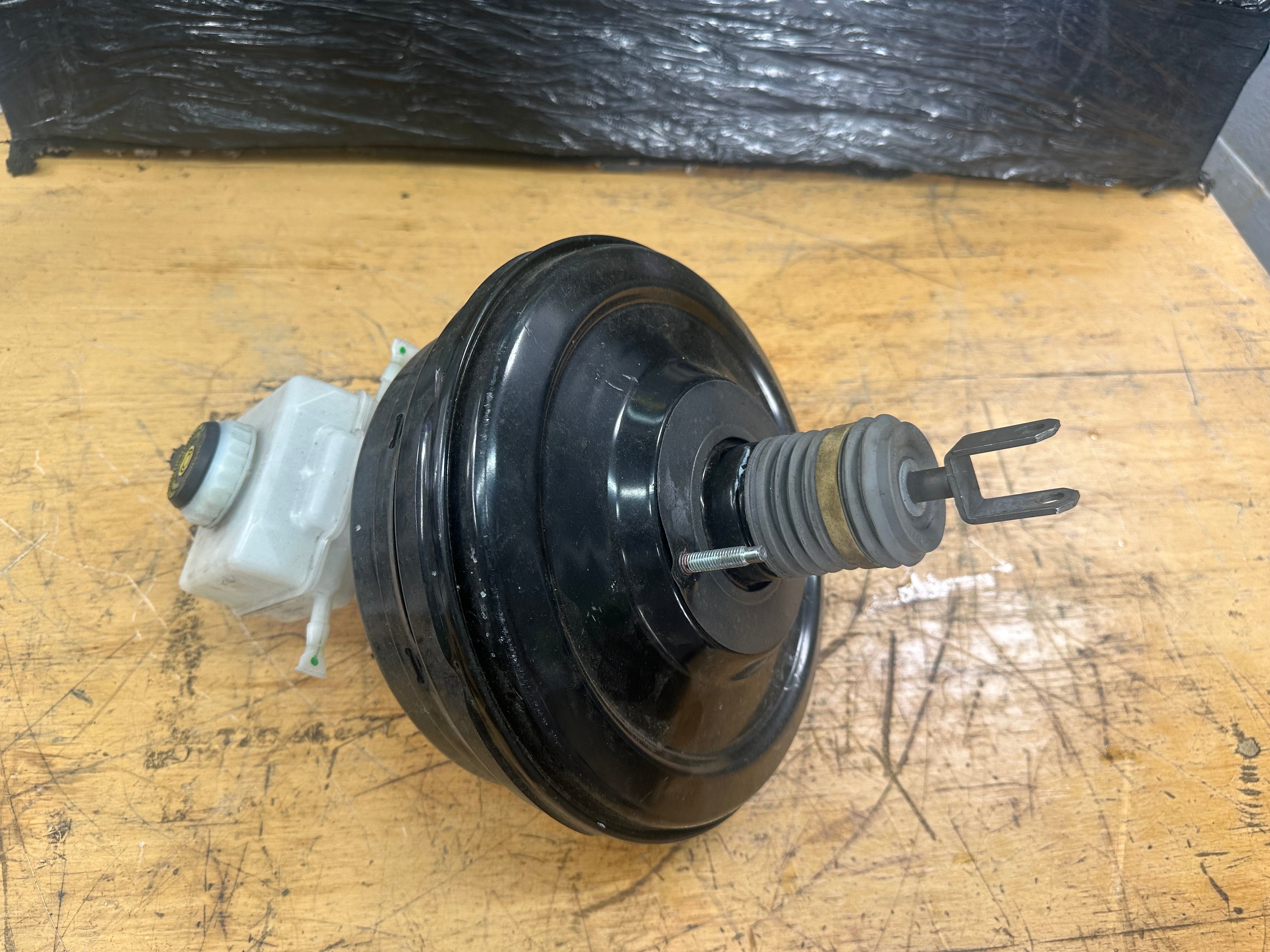 BMW X6 F16 2015 3.0 Diesel Brake Servo & Master Cylinder (296791409 08)