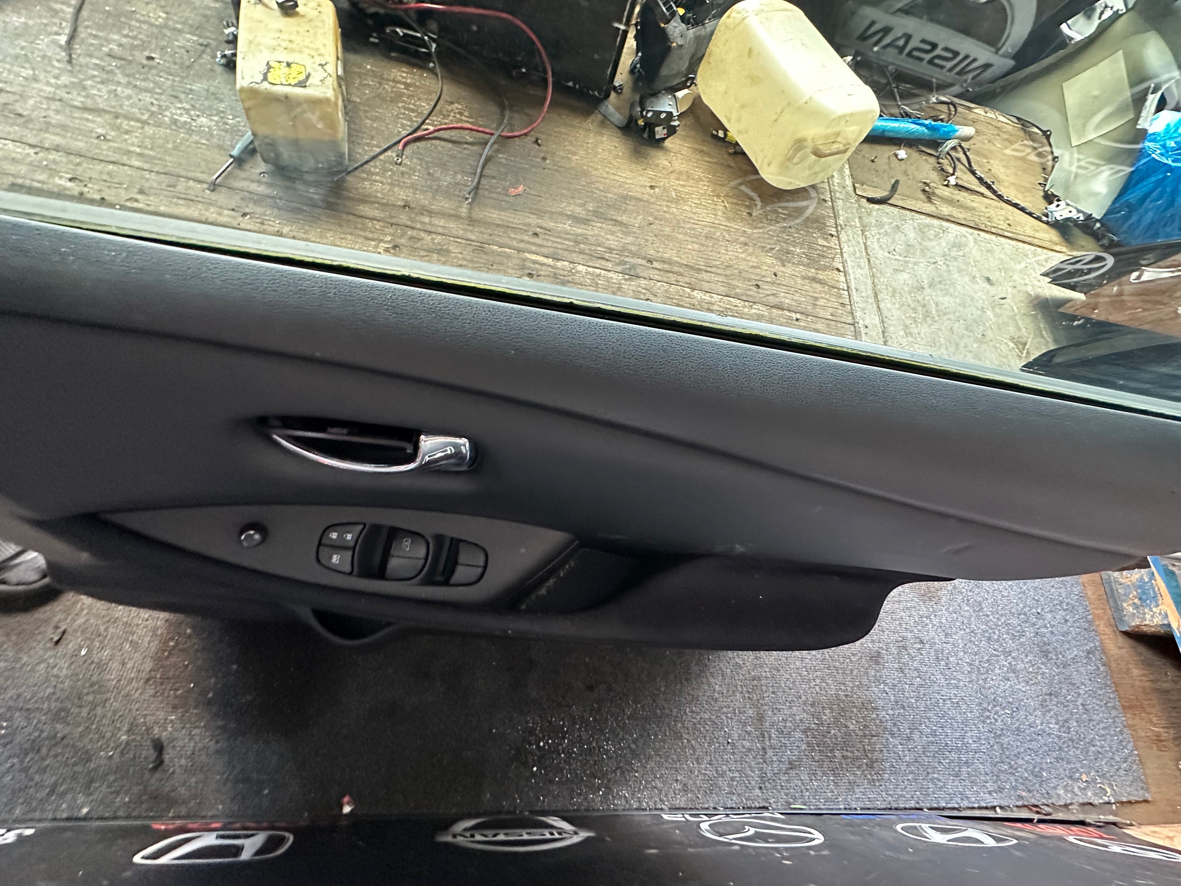 Nissan Leaf 2022 O/S/F Right Front Door
