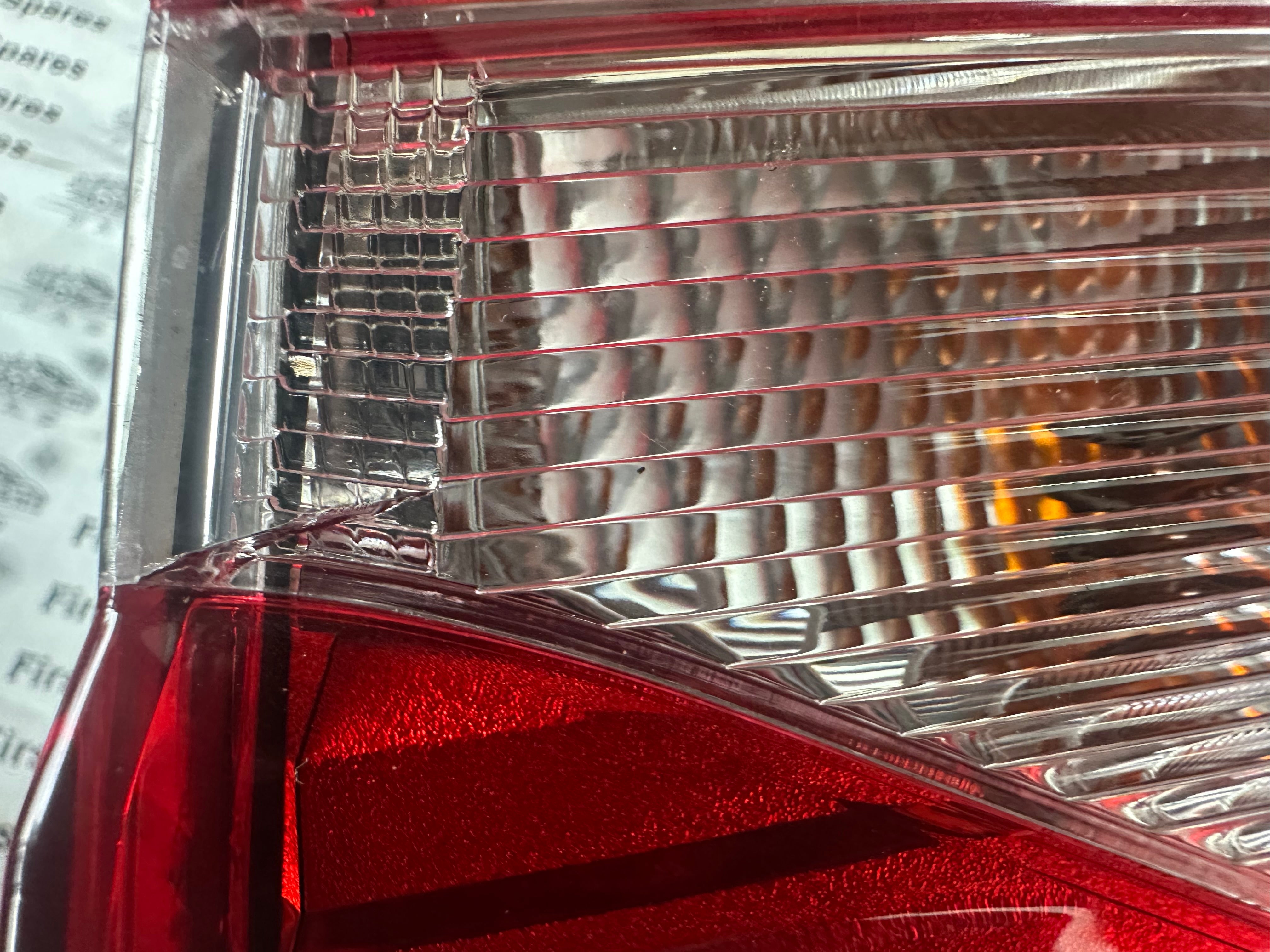 Ford Focus 2020 Right Rear Taillight (JX7B-13404-CE)
