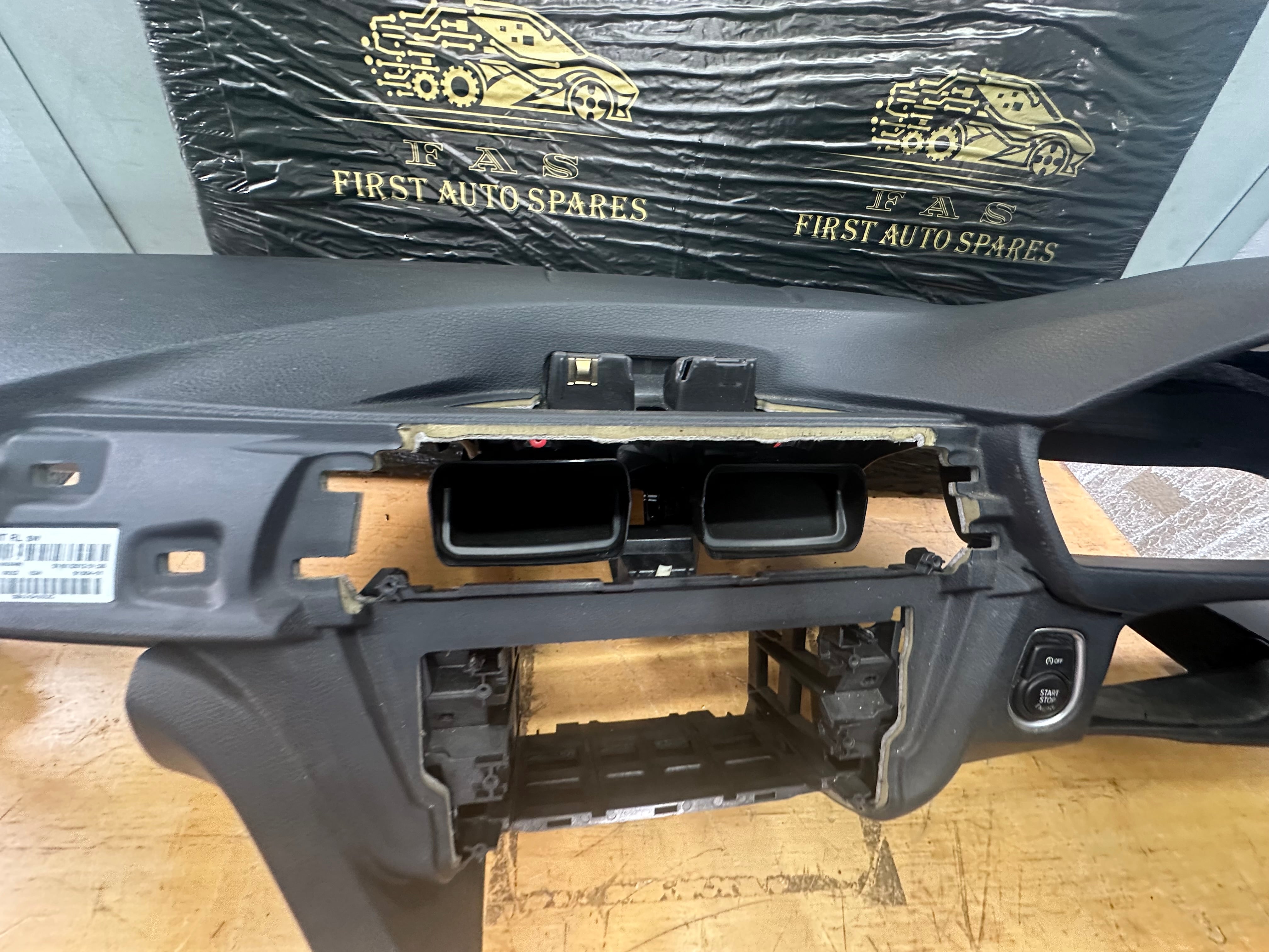 BMW 3 & 4 Series F30 F32 2012–17  Dashboard