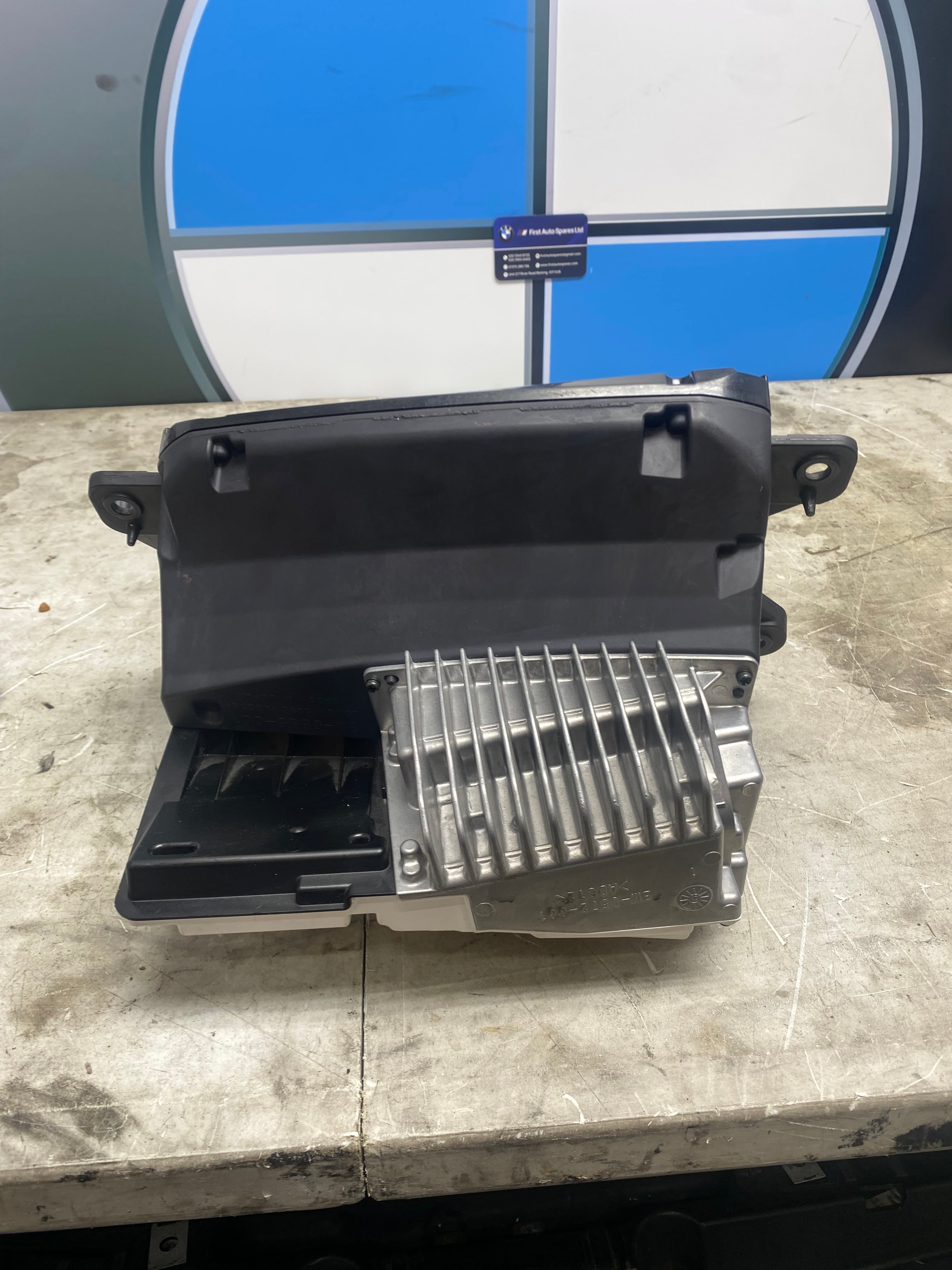 MW 3 Series G20 Head-Up Display (HUD) Unit – 2019–2022