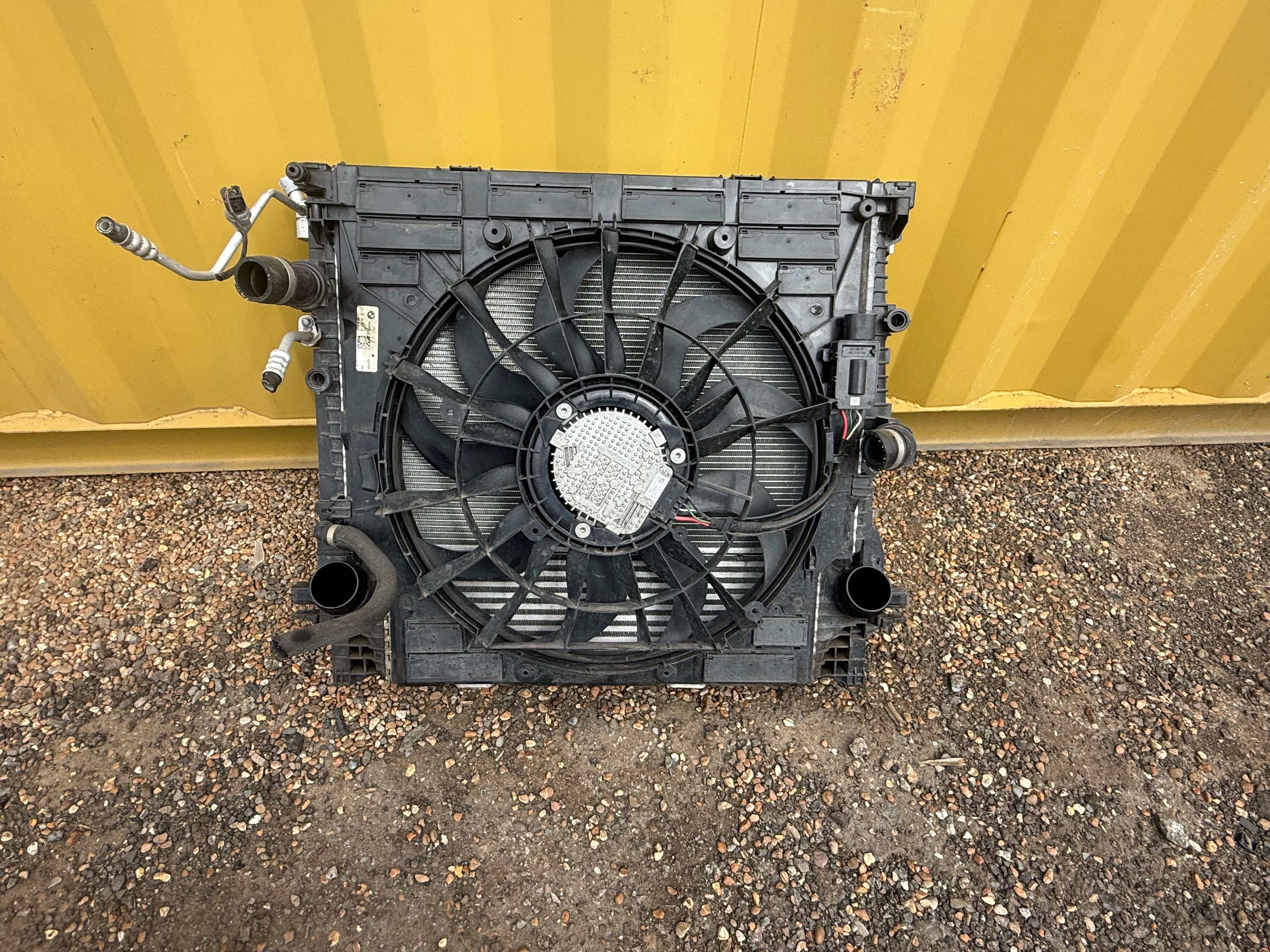 BMW X5 G05 X6 G06 X7 G07 40d 40dX 45eX Complete Rad Pack (8589038) (8589042)