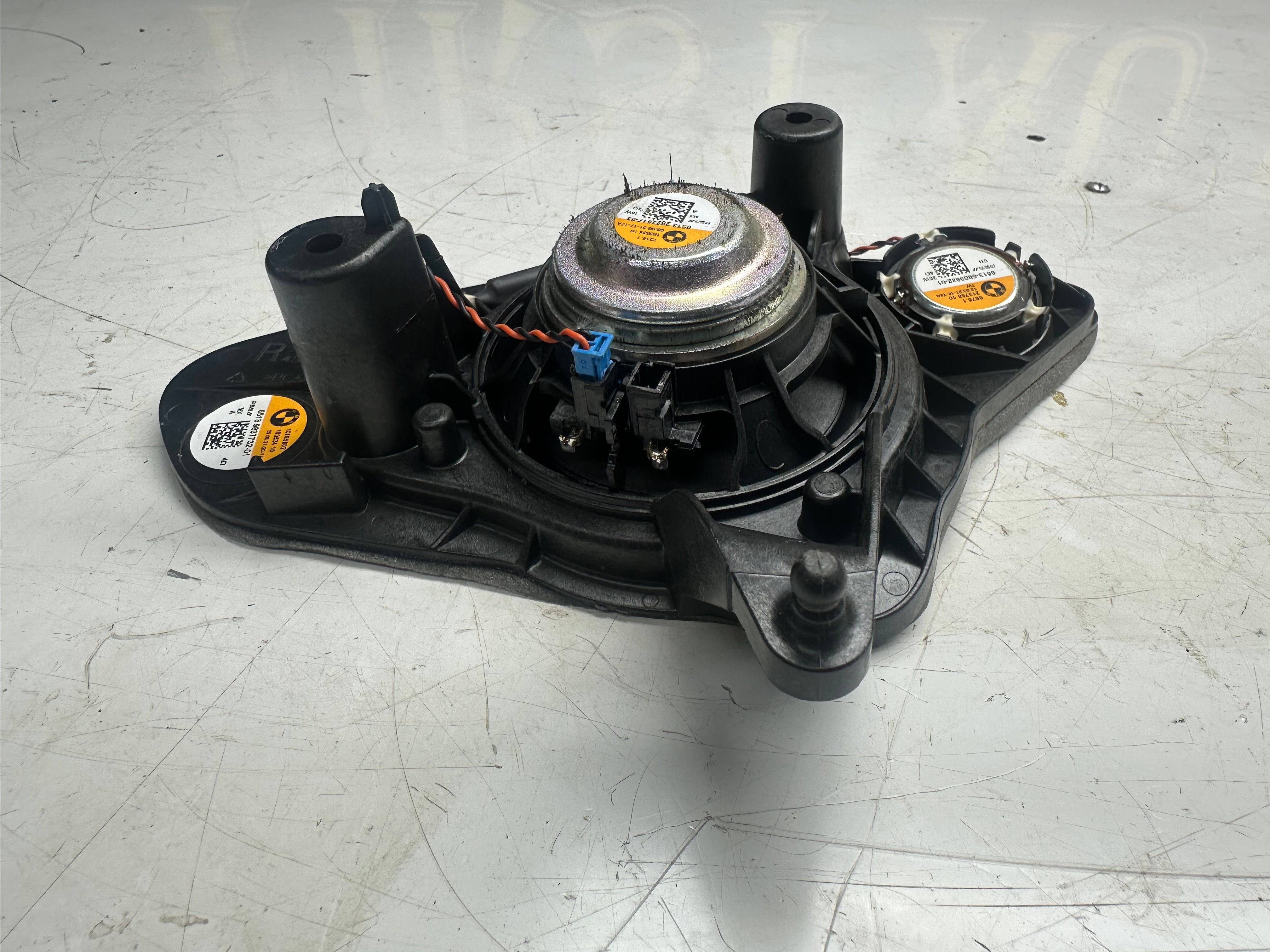 BMW X3 G01 F97 Rear Right Door Speaker (9837732-01)