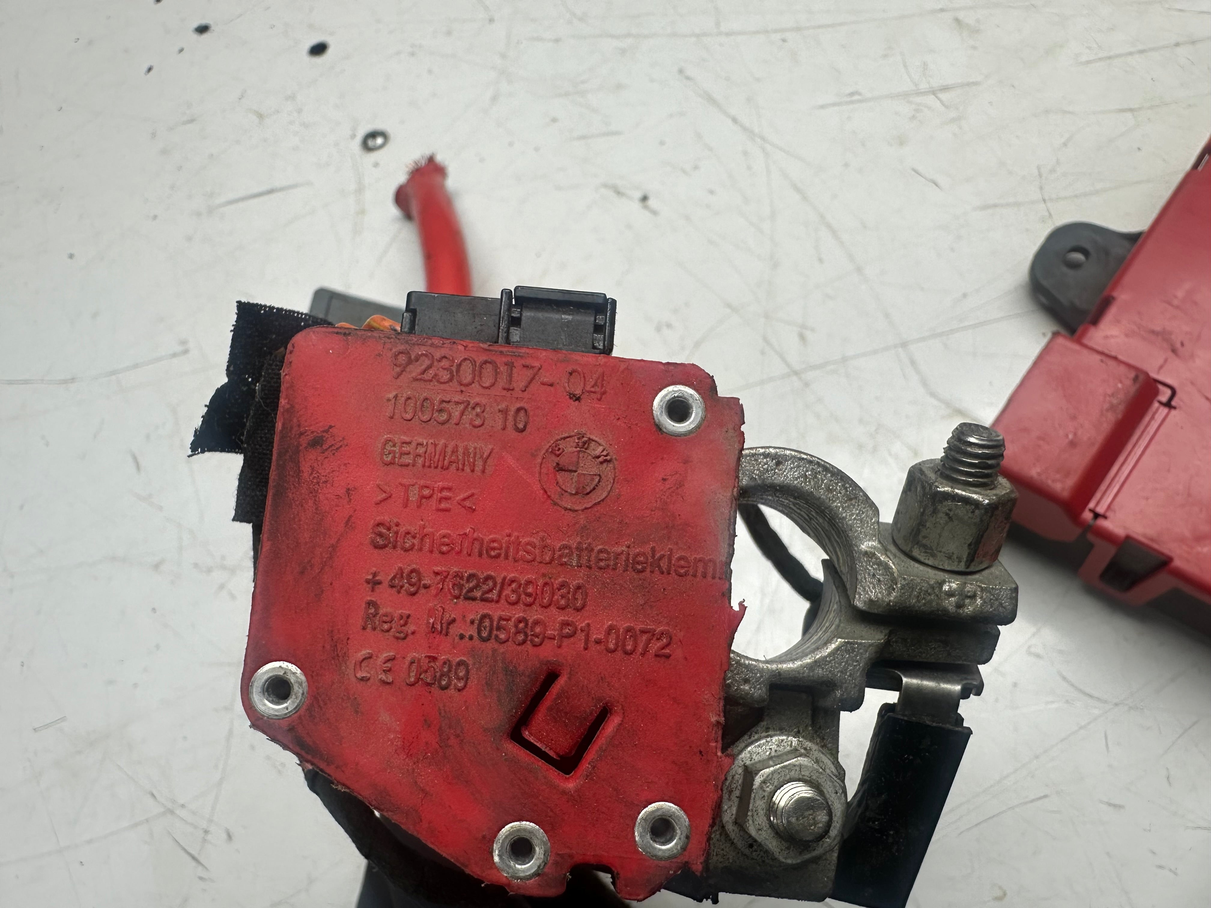 BMW X5 2013-18 Rear Power Distribution Point (928550803) (9230017)