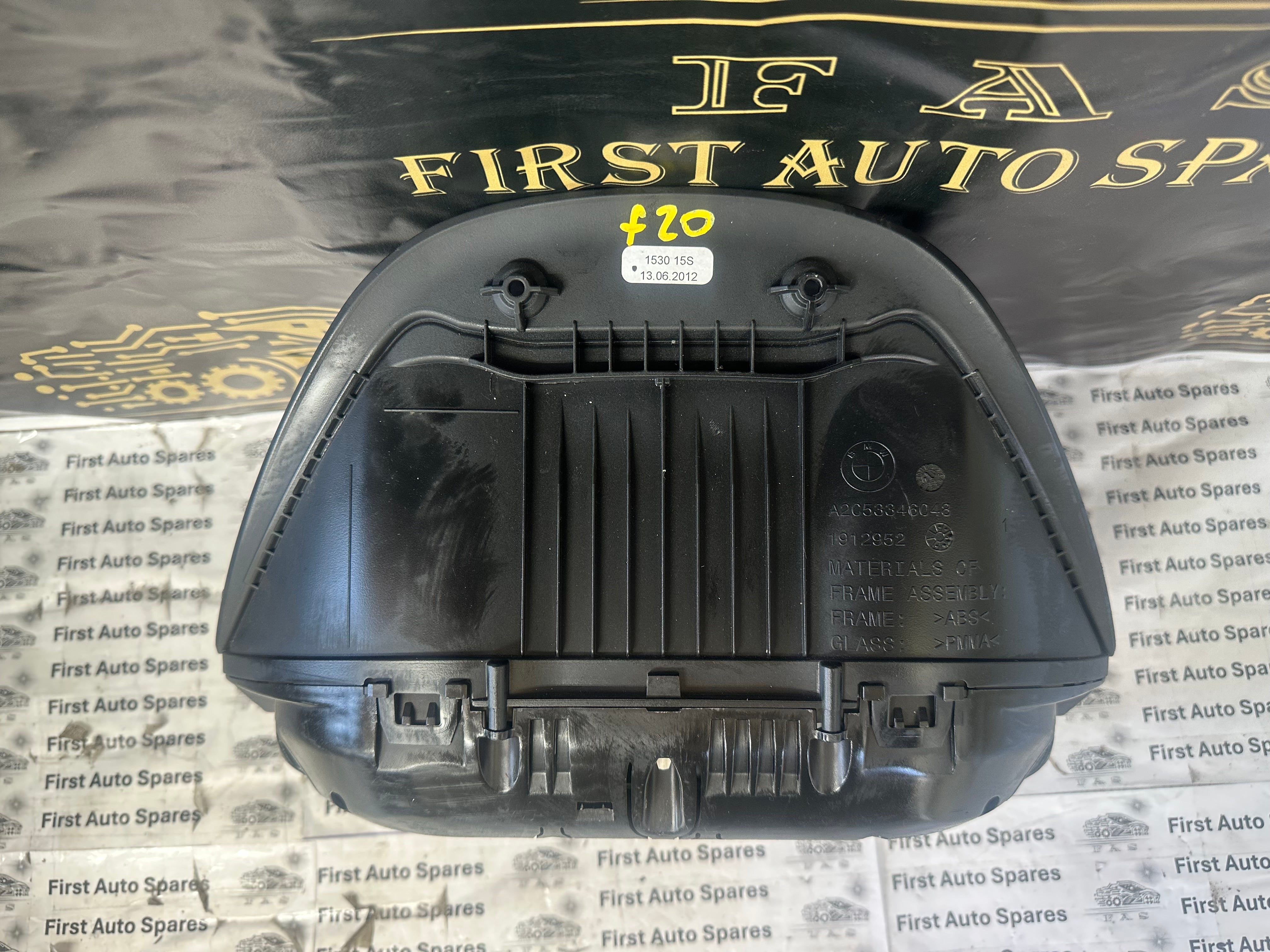 BMW 1 Series F20 F21 Speedometer Instrument Cluster 9287465 (2360029-04)