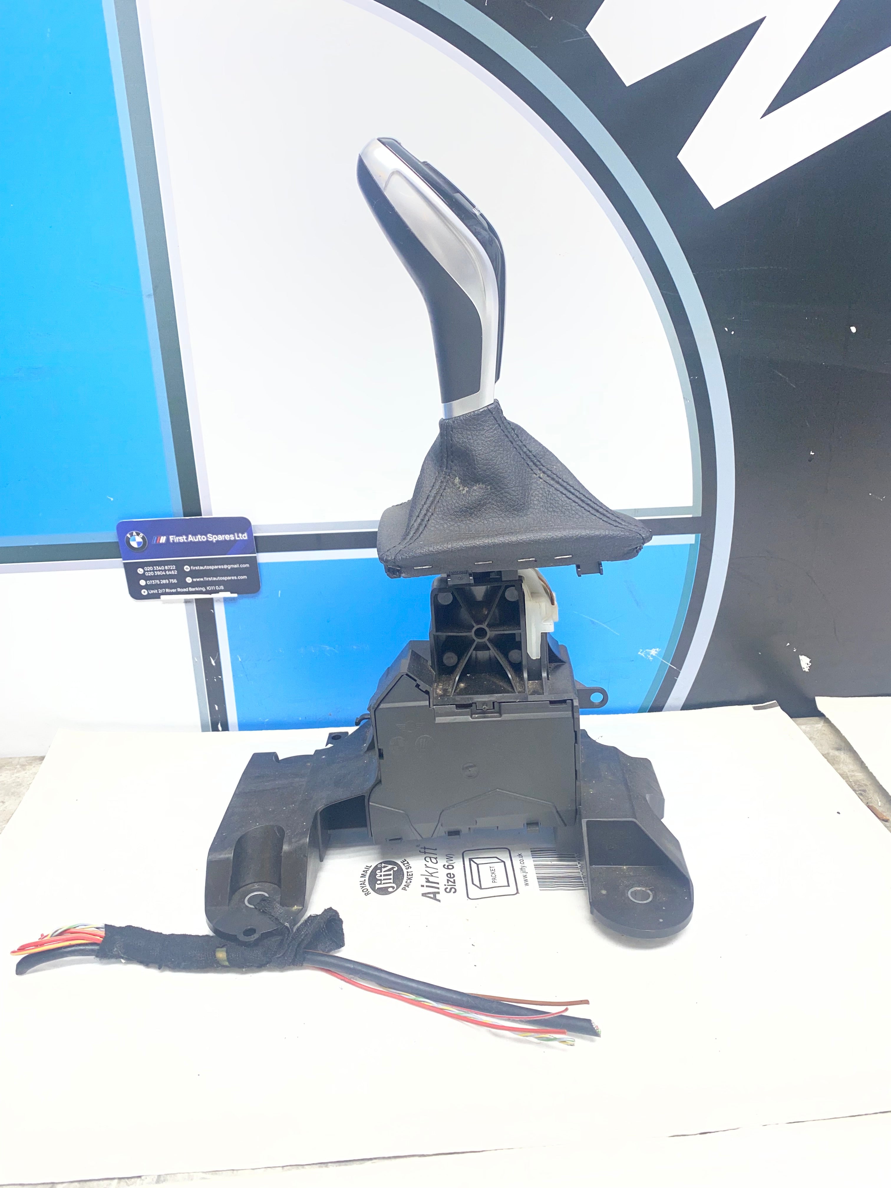 BMW 2 Series F45 F46 Automatic Gear Knob Stick Shifter Selector (7950471-01)