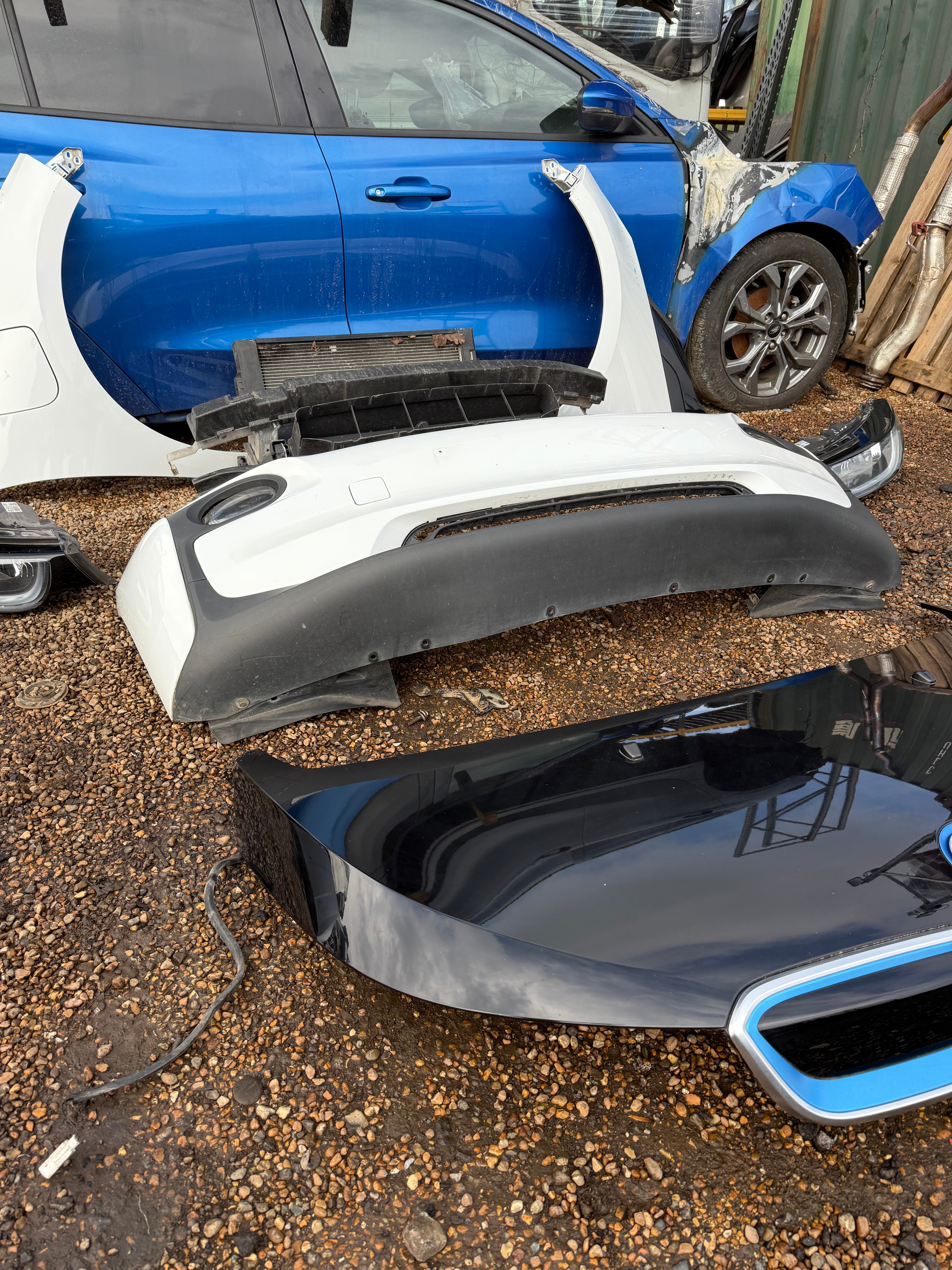 BMW i3 2017 Complete Front End