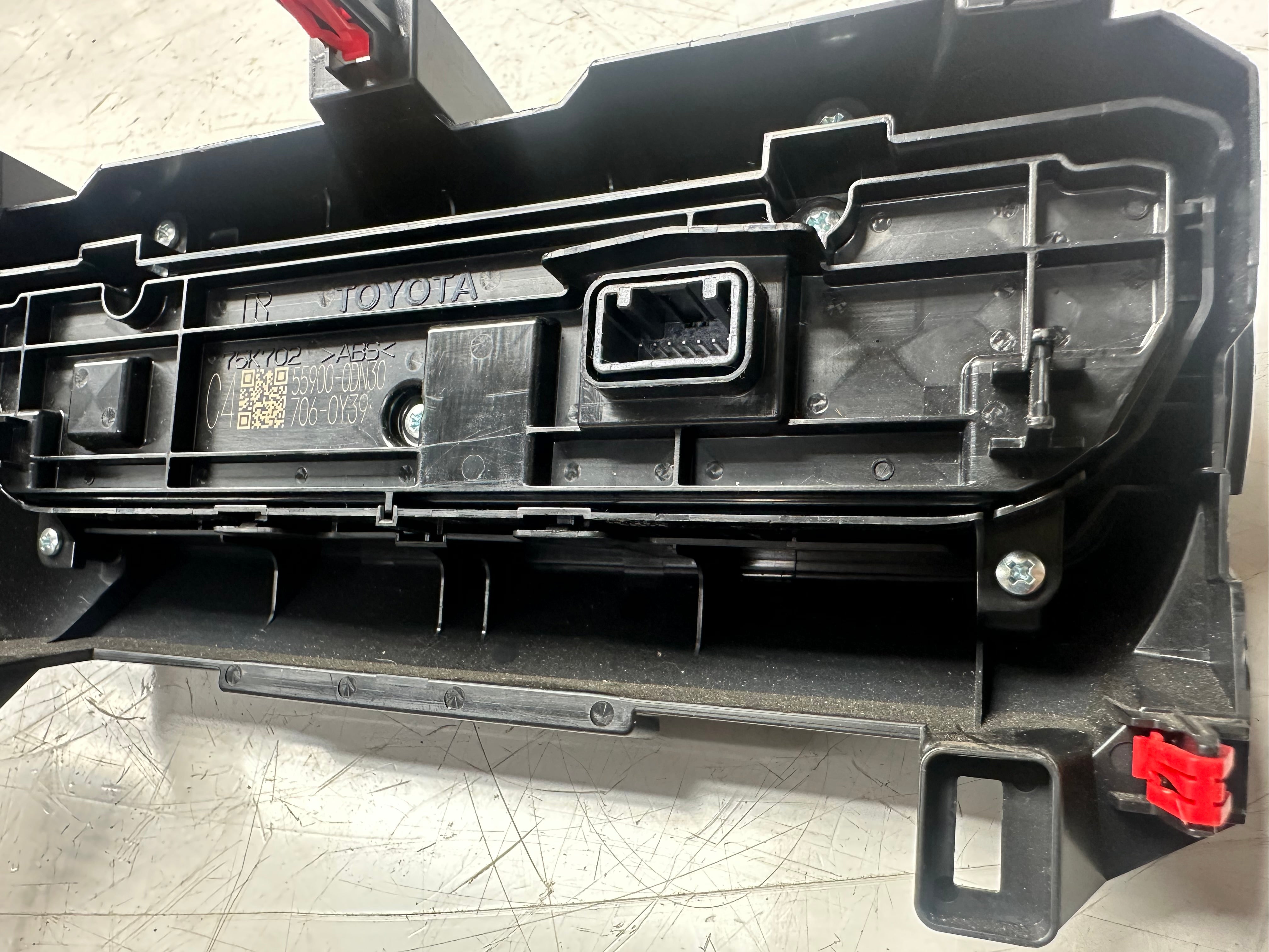 Toyota Yaris 2020-Onward Heater Control Panel (55900-0DN30706-OY39)