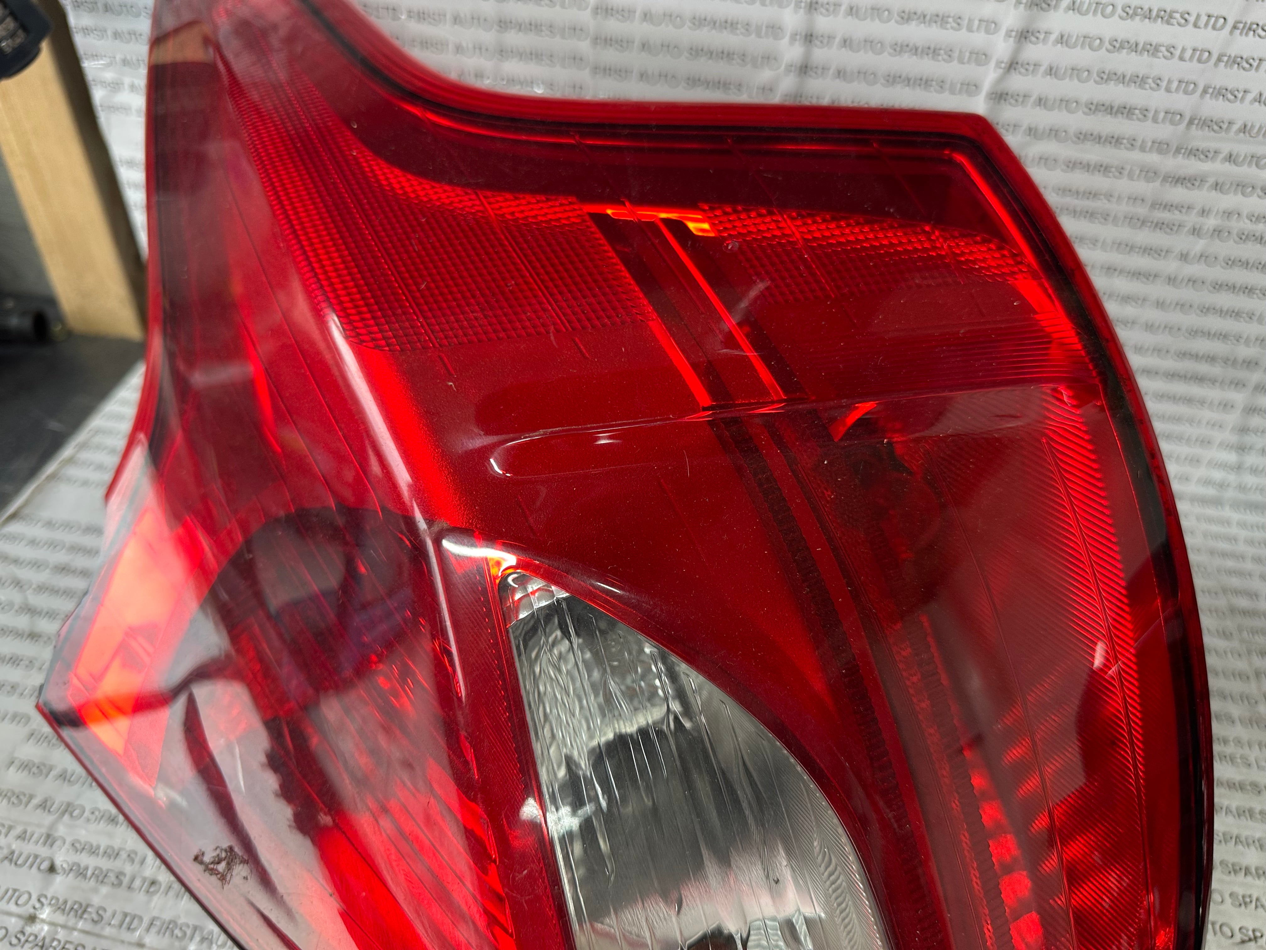 Ford Focus MK3 2012 Right Rear Tail Light (BM51-13404-A)