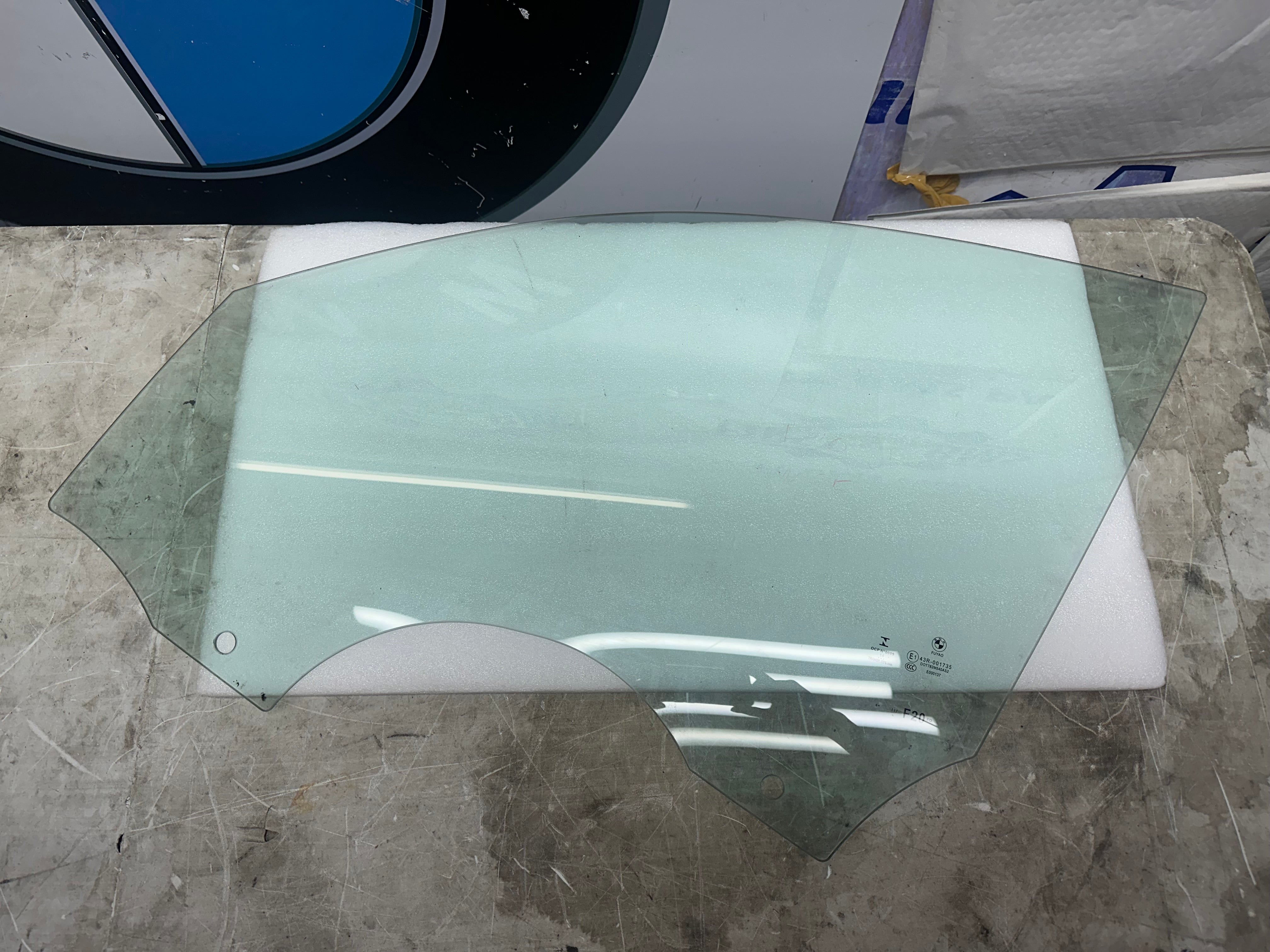 BMW 1 Series F20 Left Front Door Glass – 2011–2019
