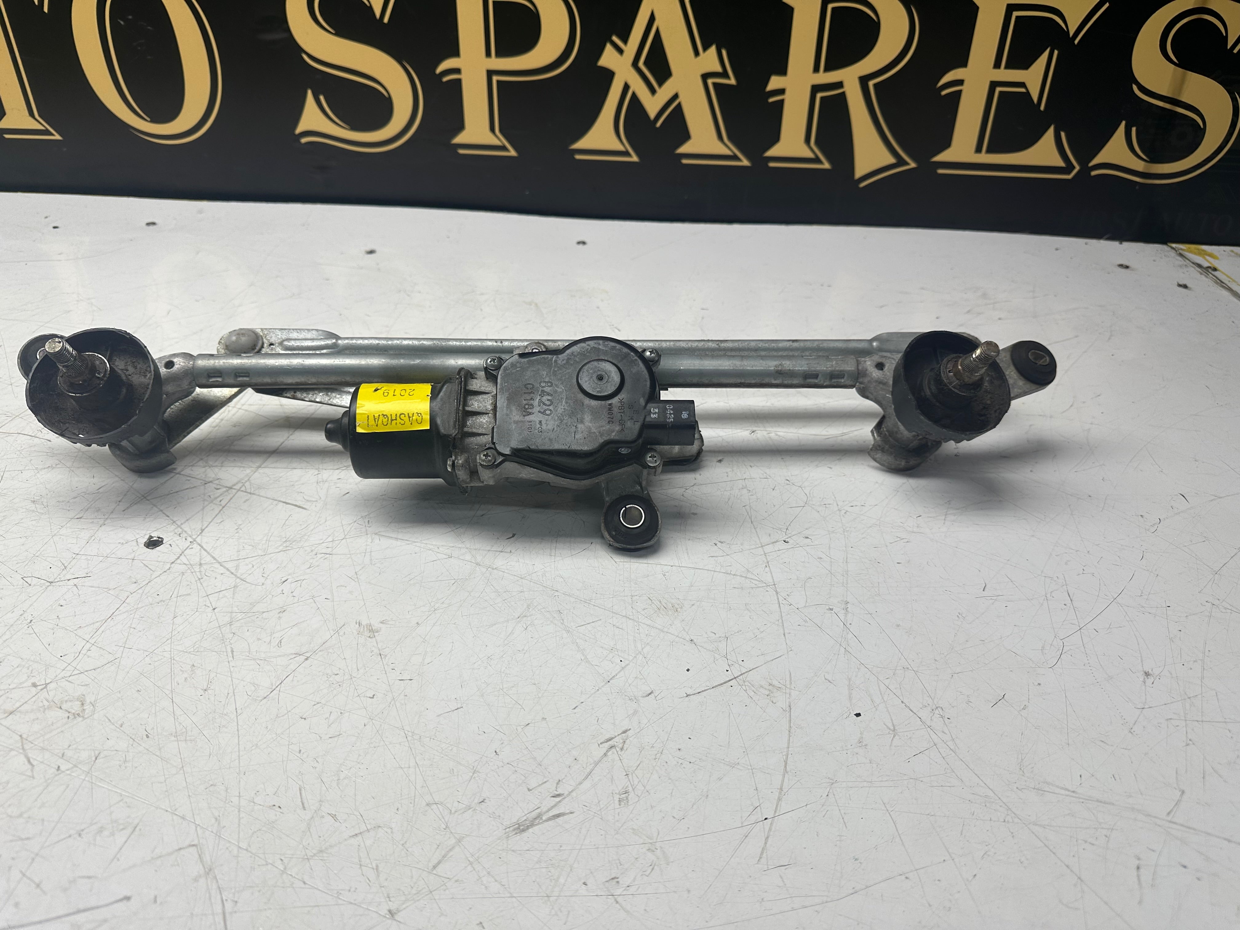 Nissan Qashqai J11 2019 Wiper Motor & Linkage (288004EA0A)